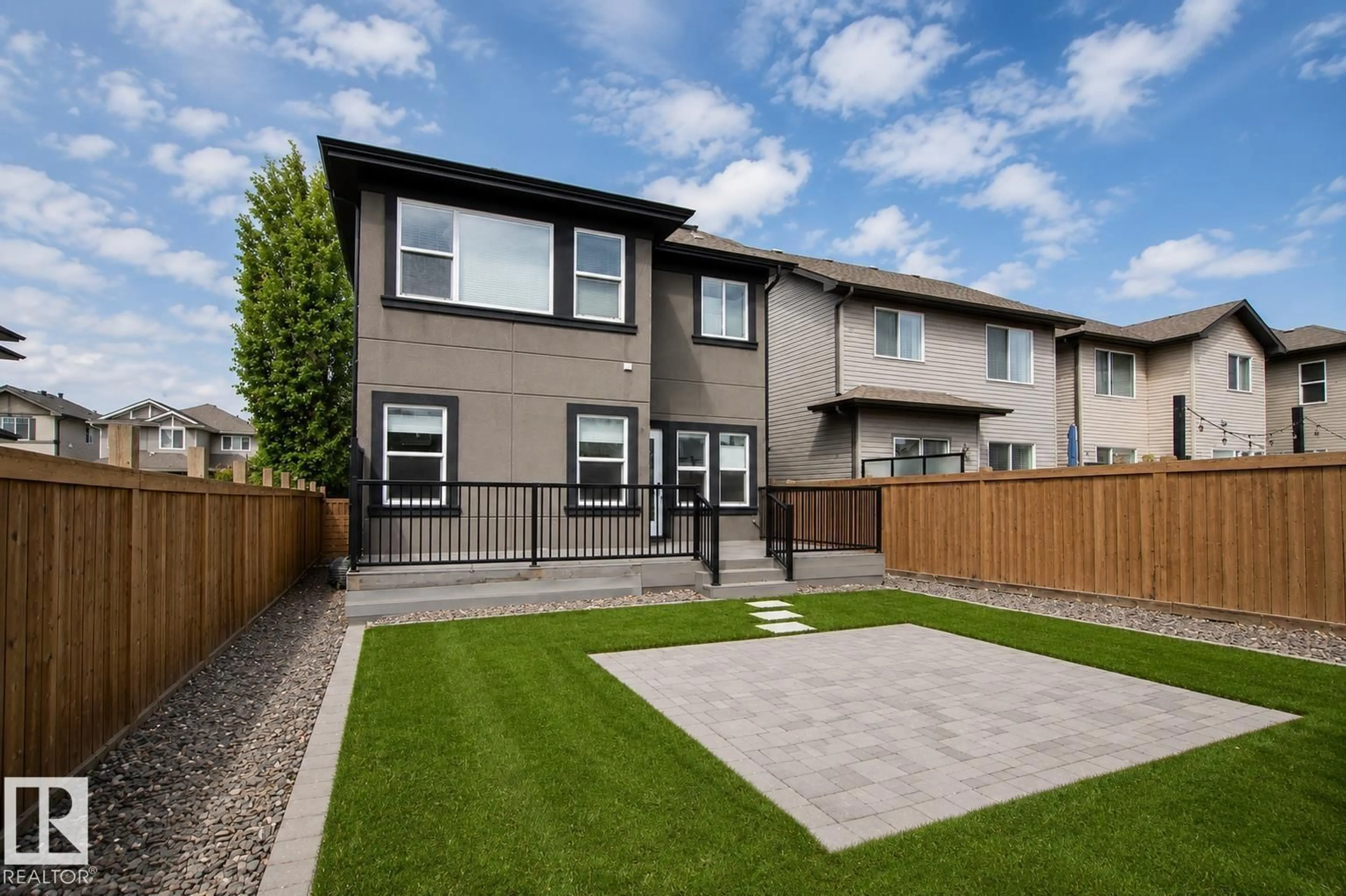 Unknown for 3334 HILTON CR, Edmonton Alberta T6M0N5