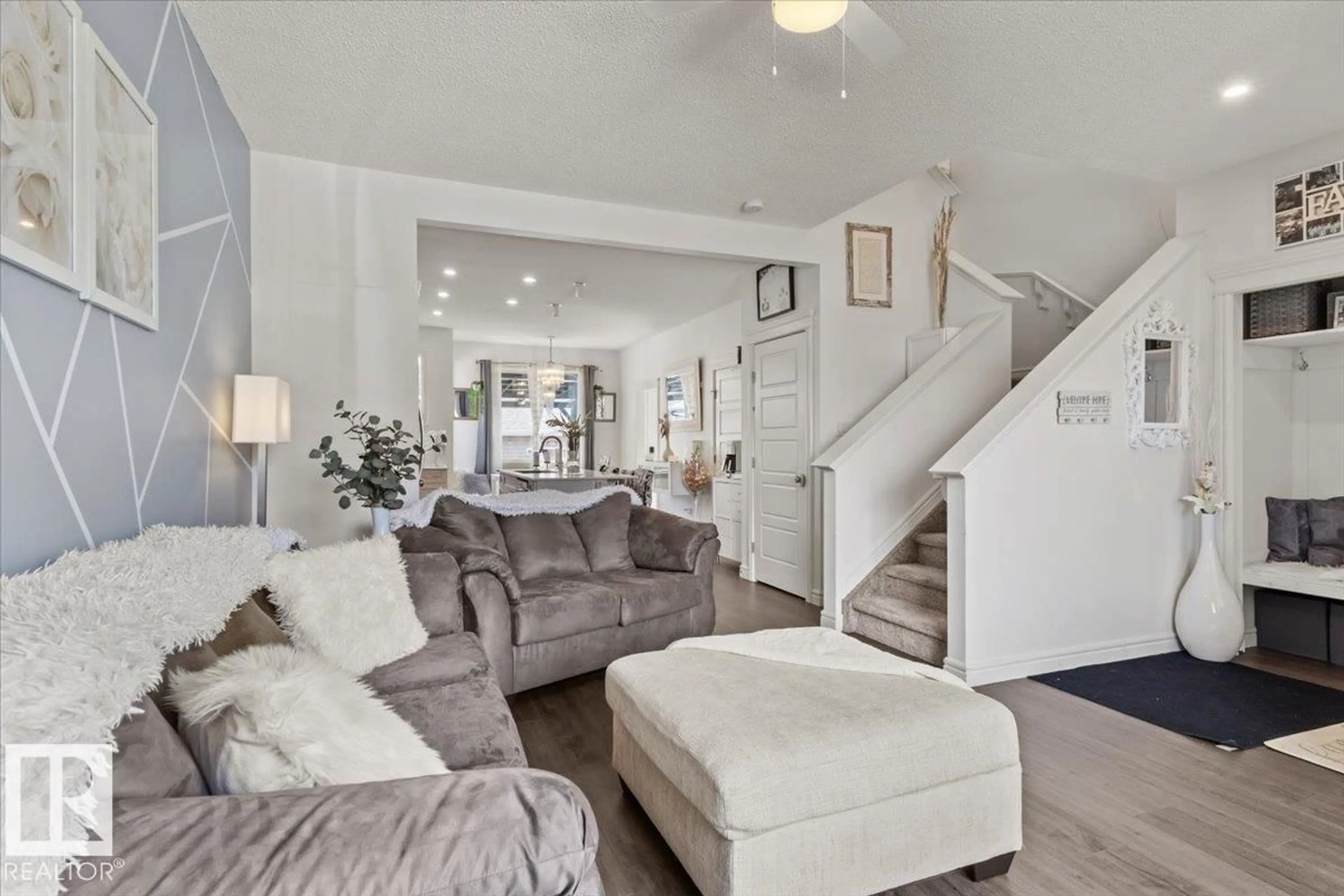 Living room with furniture, unknown for SW - 5213 22 AV, Edmonton Alberta T6X2H7