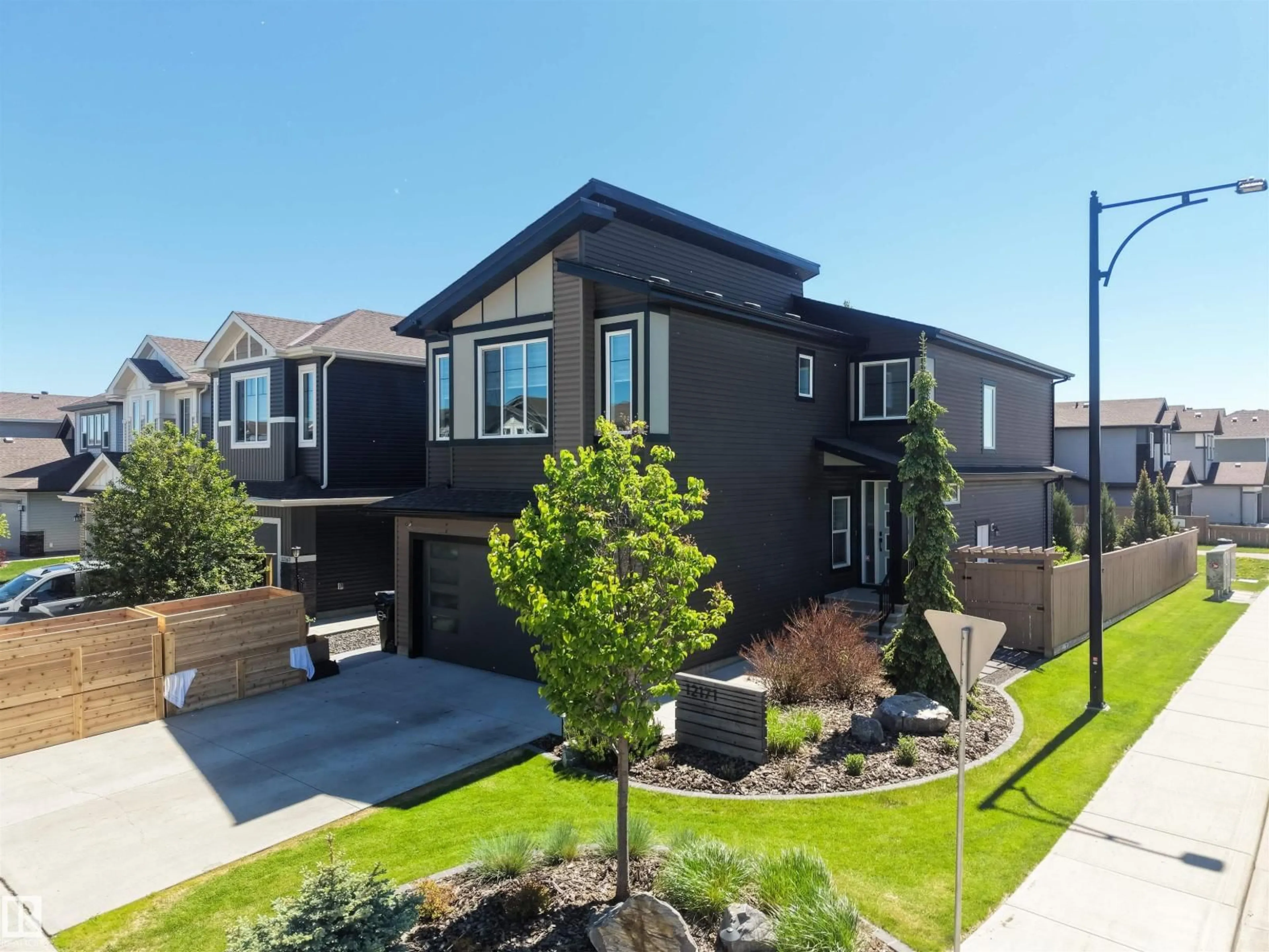 Unknown for NW - 12171 177 AV, Edmonton Alberta T5X0L1