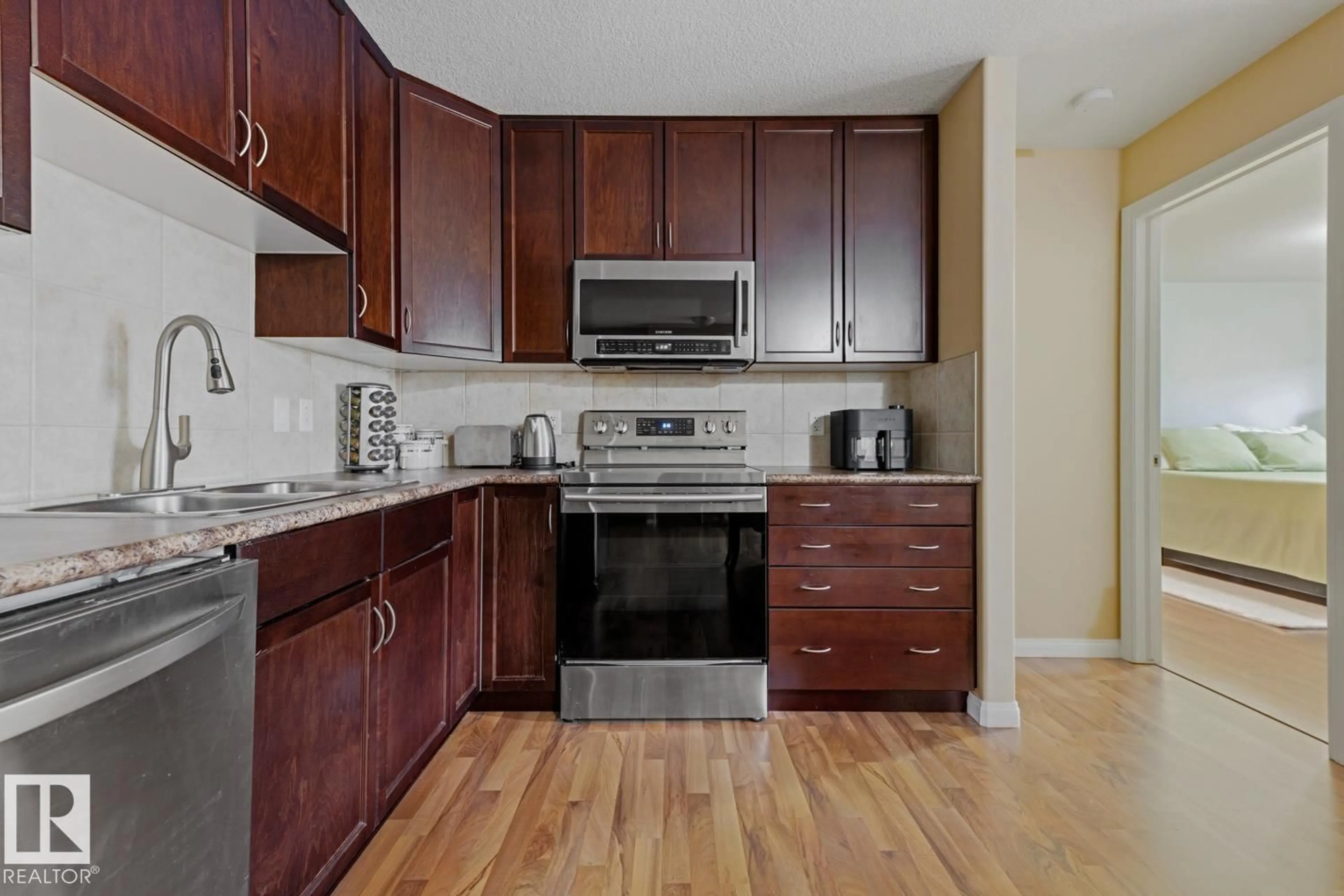 Standard kitchen, unknown for 211 - 1204 156 STREET, Edmonton Alberta T6R0R6