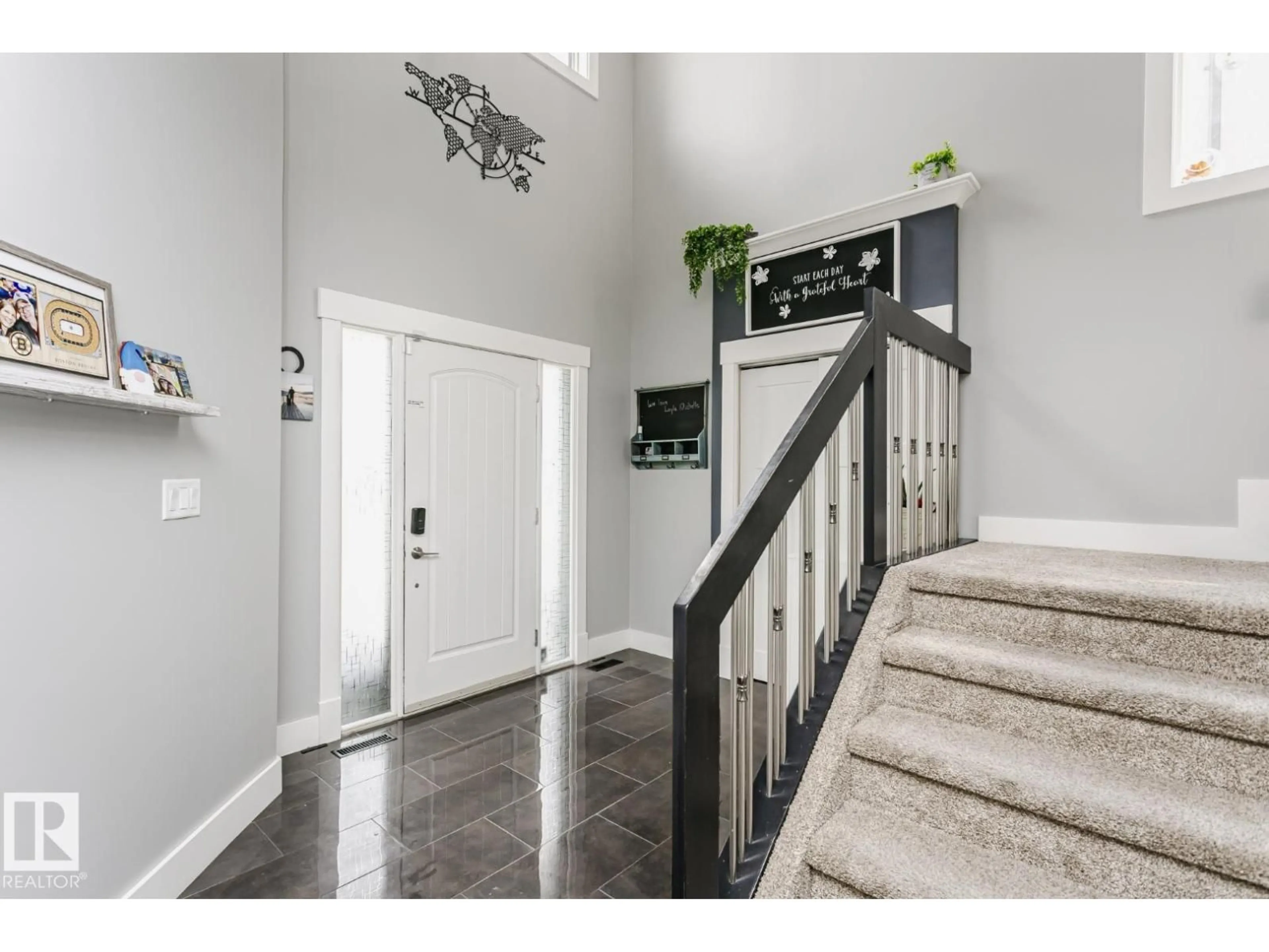 Indoor entryway for 5414 64 ST, Beaumont Alberta T4X0H2