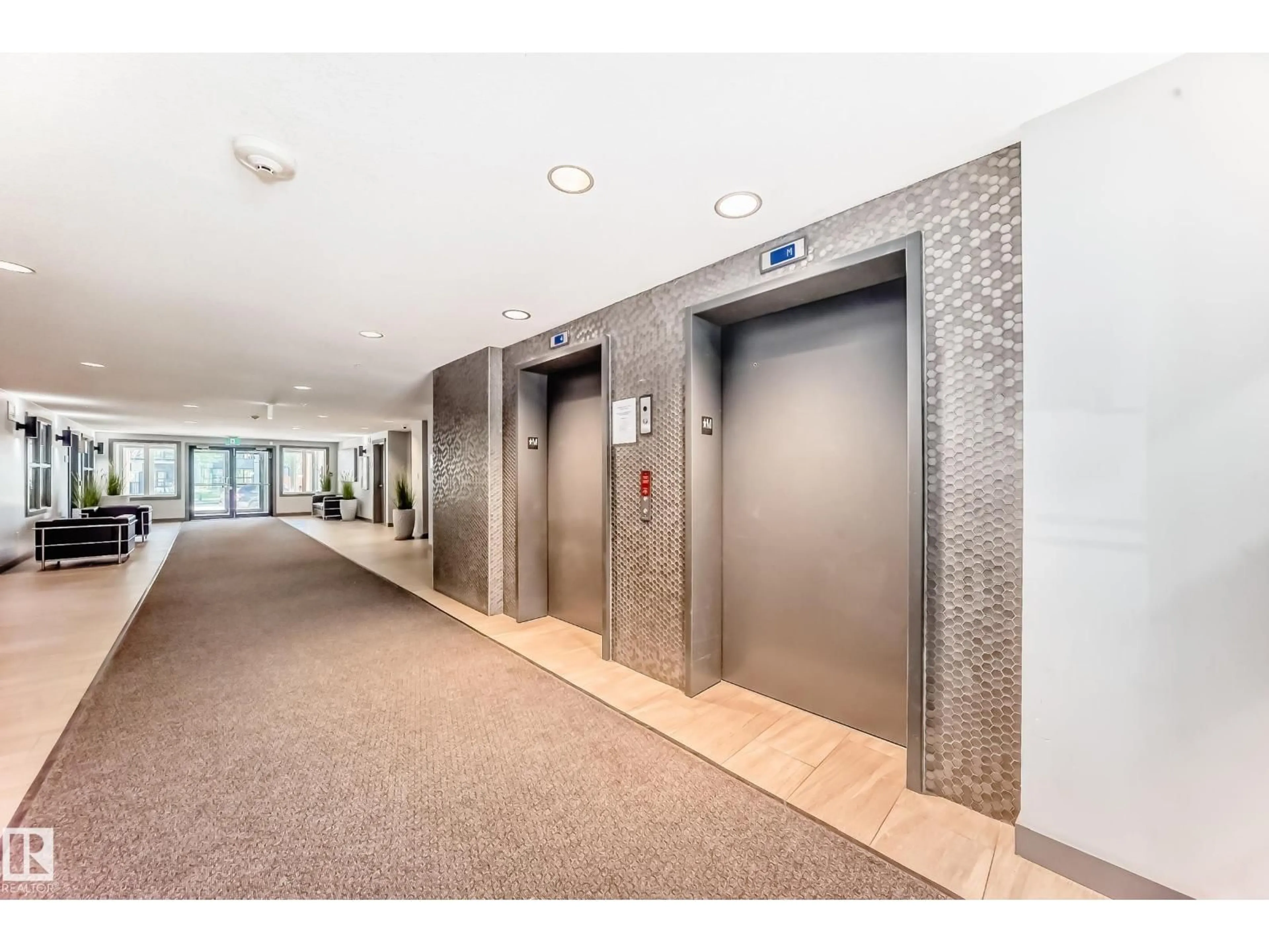 Indoor foyer for #303 - 560 GRIESBACH PARADE PR, Edmonton Alberta T5E6X1