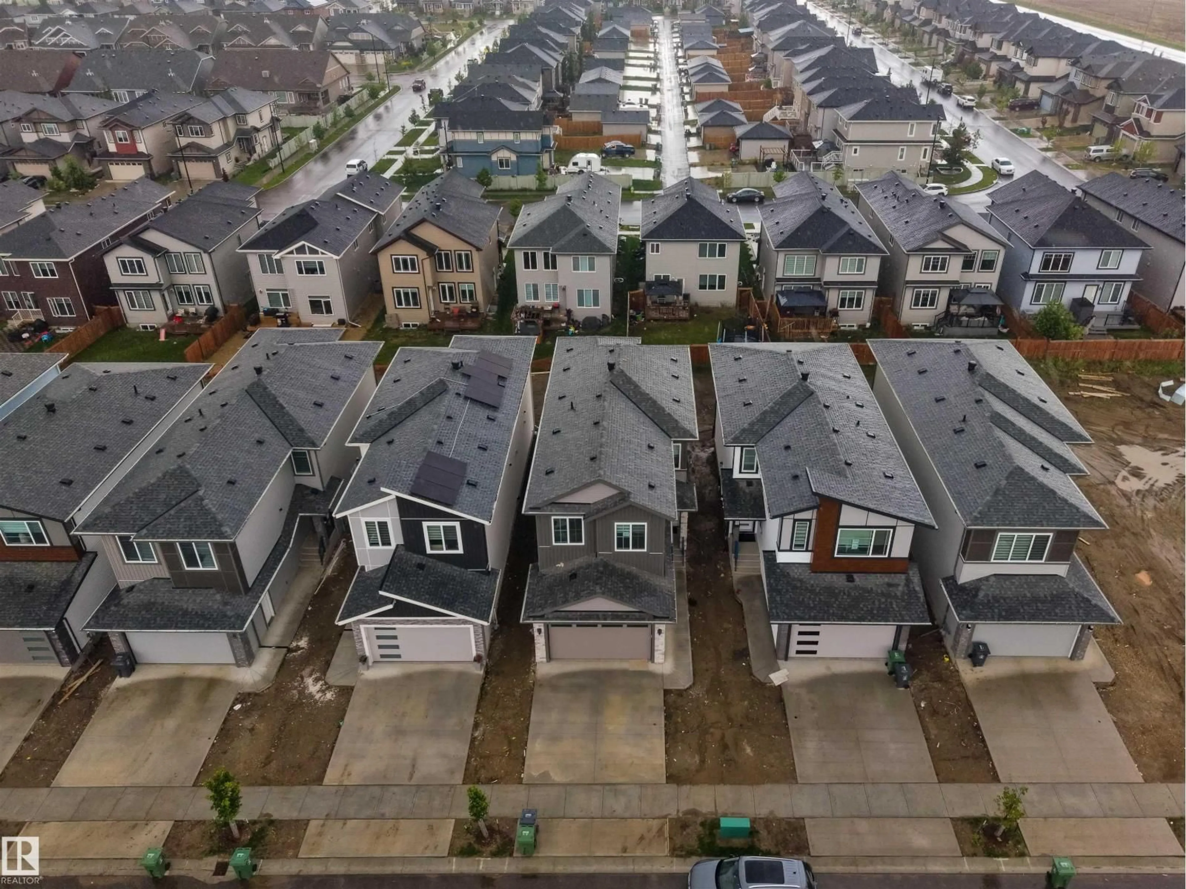 A pic from outside/outdoor area/front of a property/back of a property/a pic from drone, street for 3512 45 AV, Beaumont Alberta T4X2W3