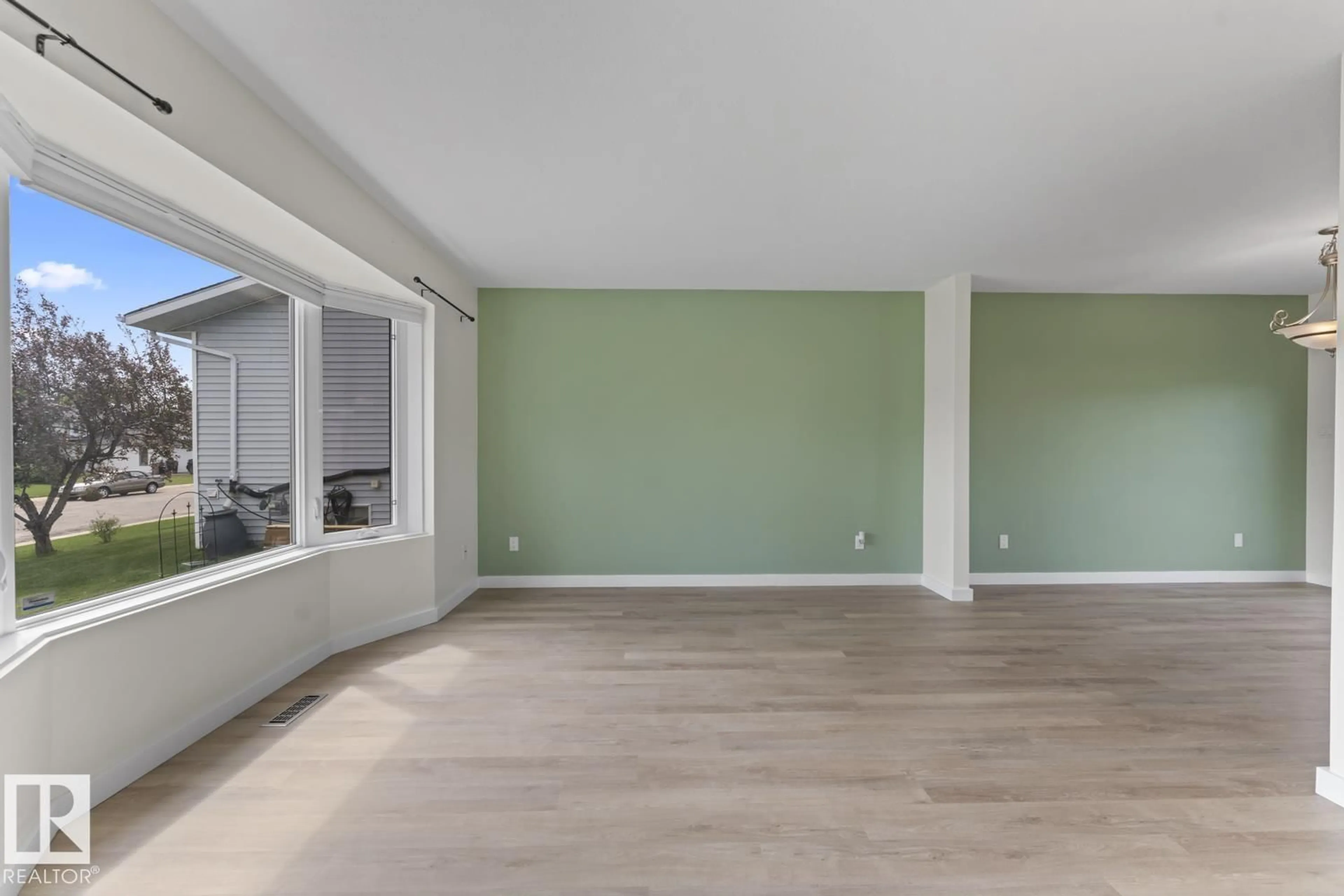 A pic of a room for 3814 54 AV, Cold Lake Alberta T9M2B1