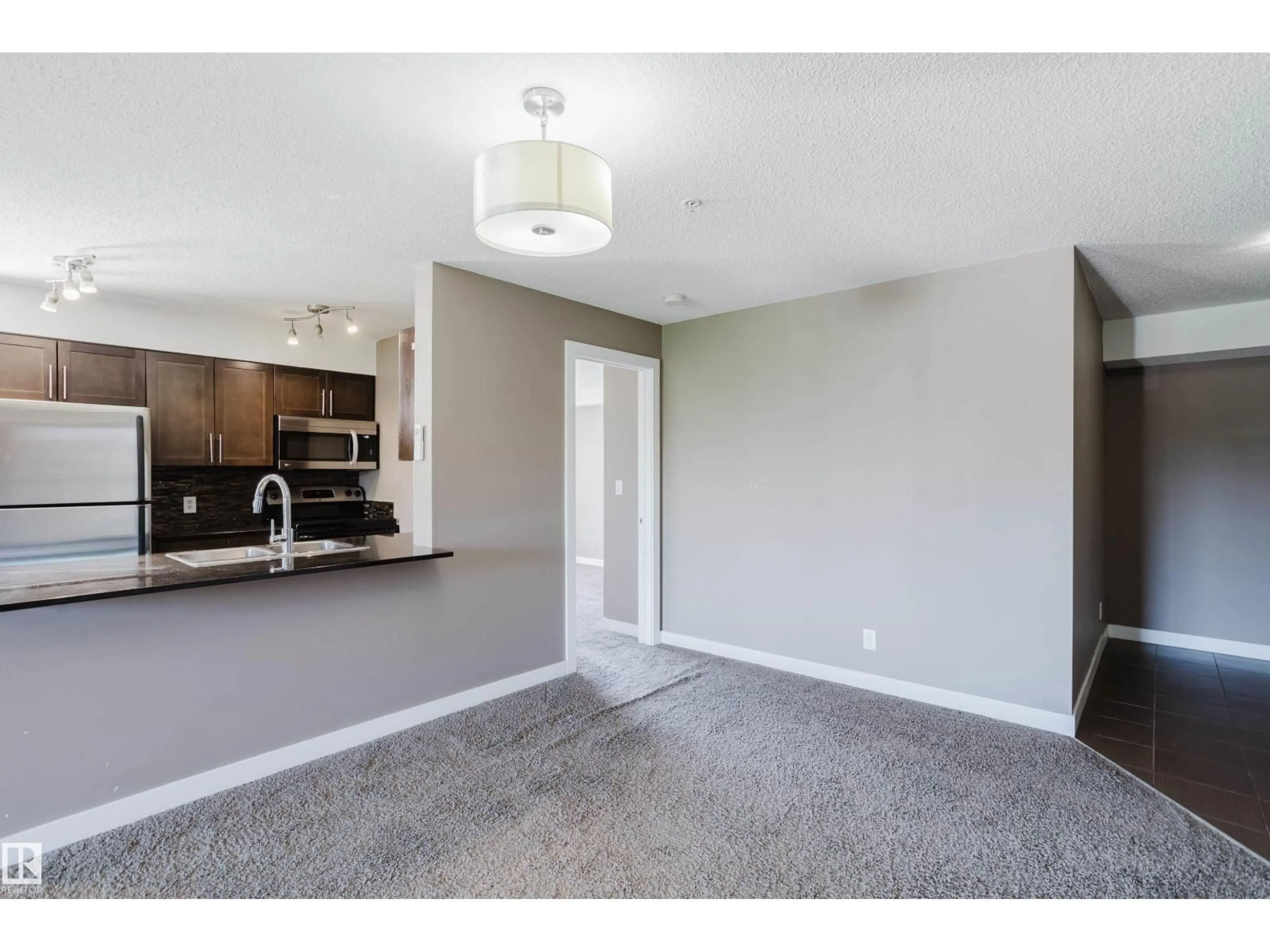 A pic of a room for #301 - 11820 22 AV, Edmonton Alberta T6W2A2