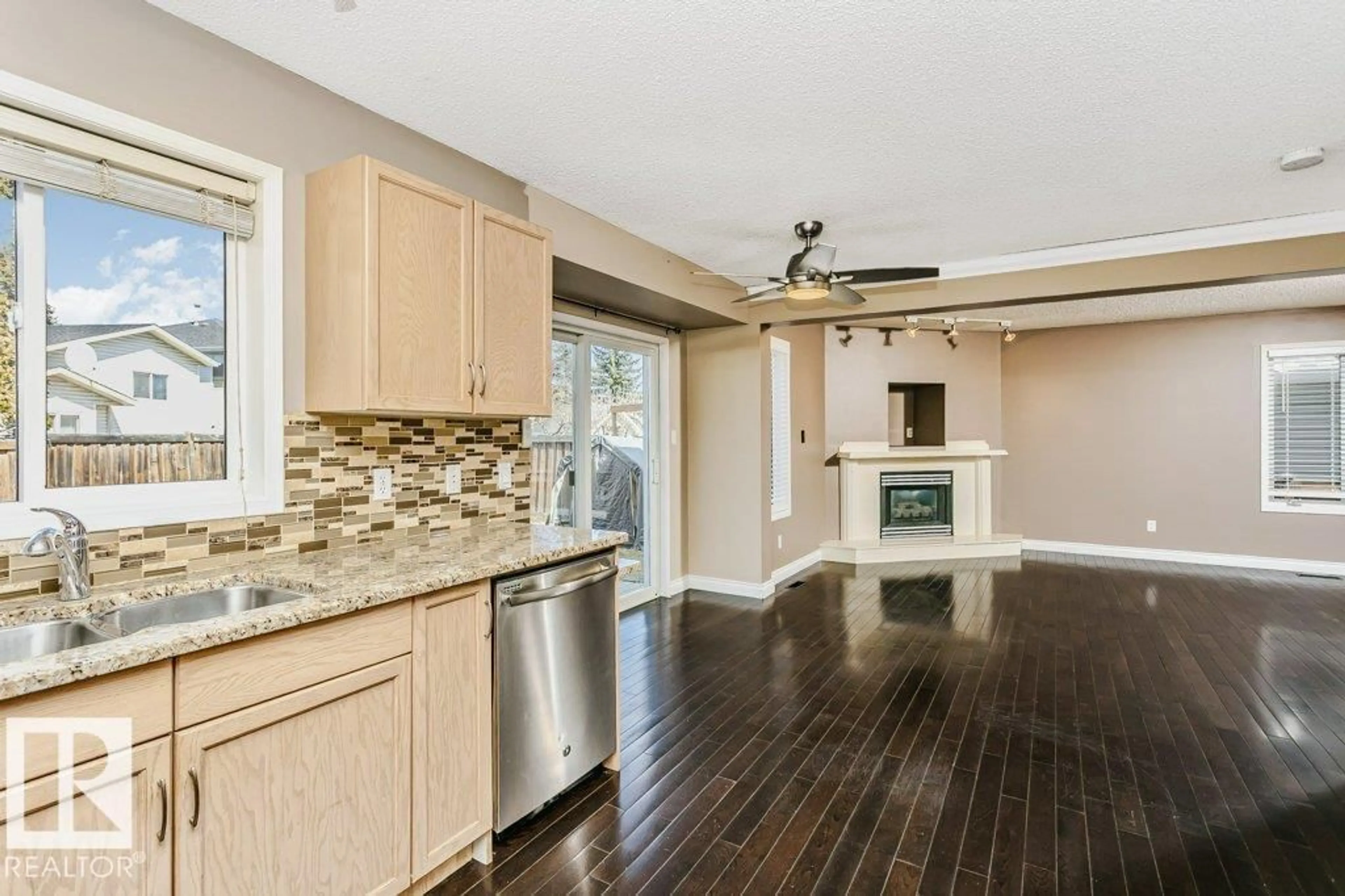 Open concept kitchen, unknown for 15827 133 ST NW, Edmonton Alberta T6V1E5