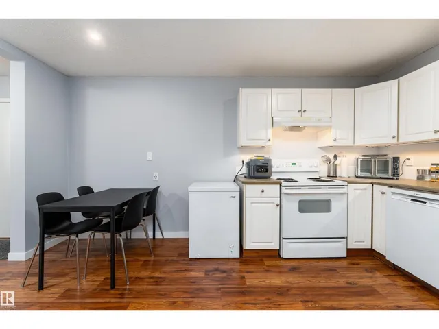 #26 - 10208 113 ST, Edmonton 2