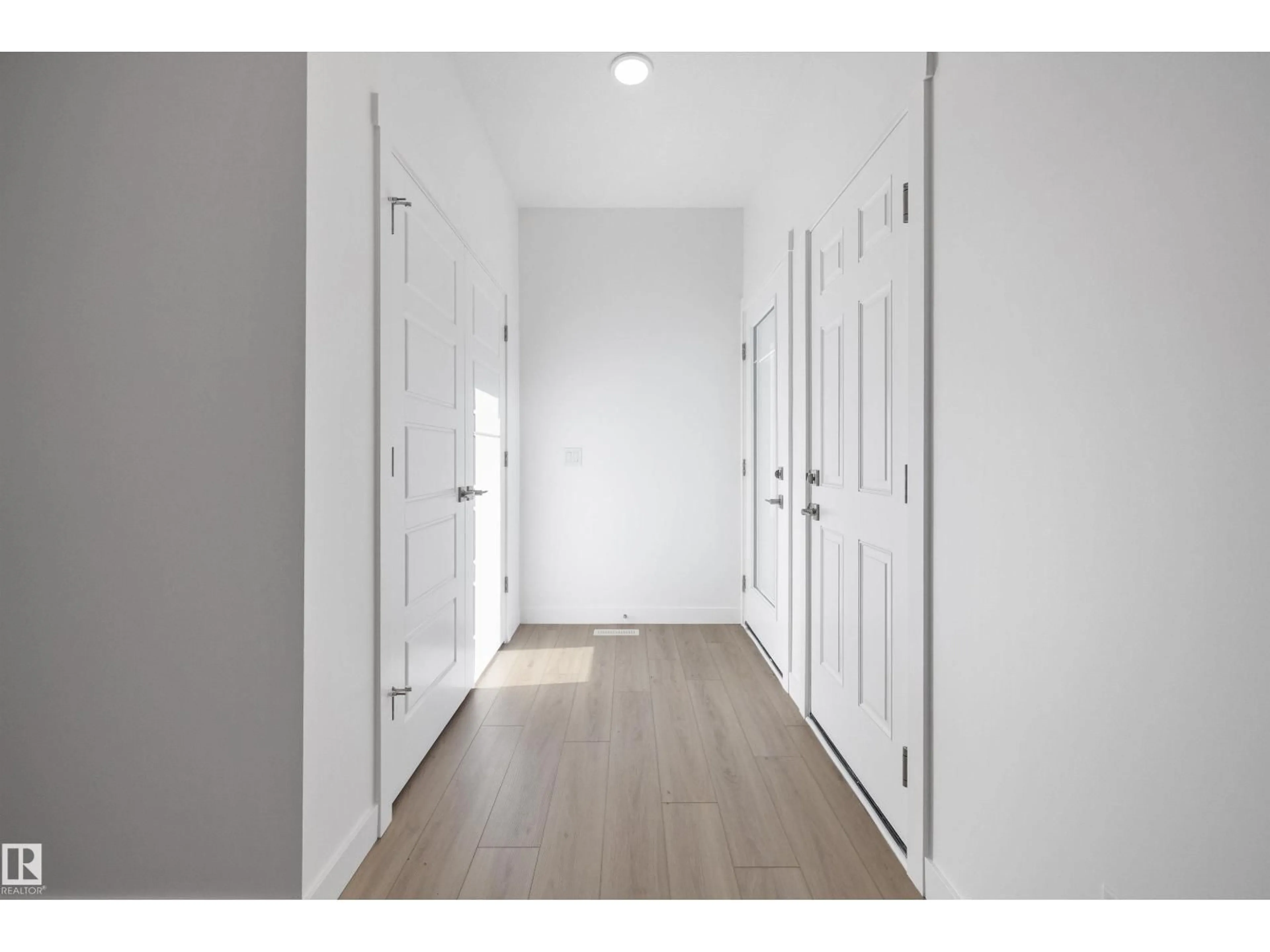 Indoor entryway for 19003 24 AV, Edmonton Alberta T6M3L3