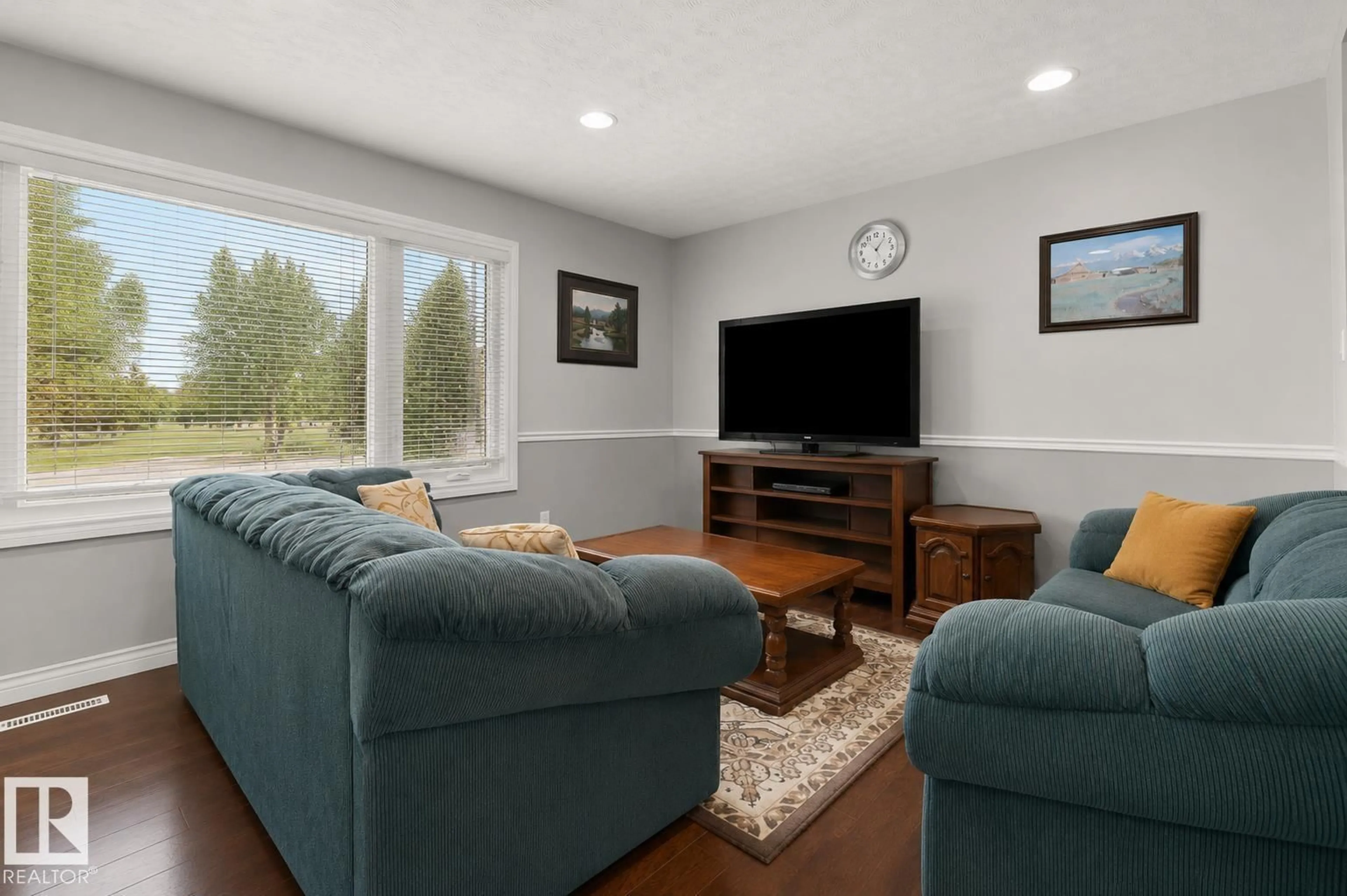 Living room with furniture, unknown for NW - 11234 40 AV, Edmonton Alberta T6J0R2