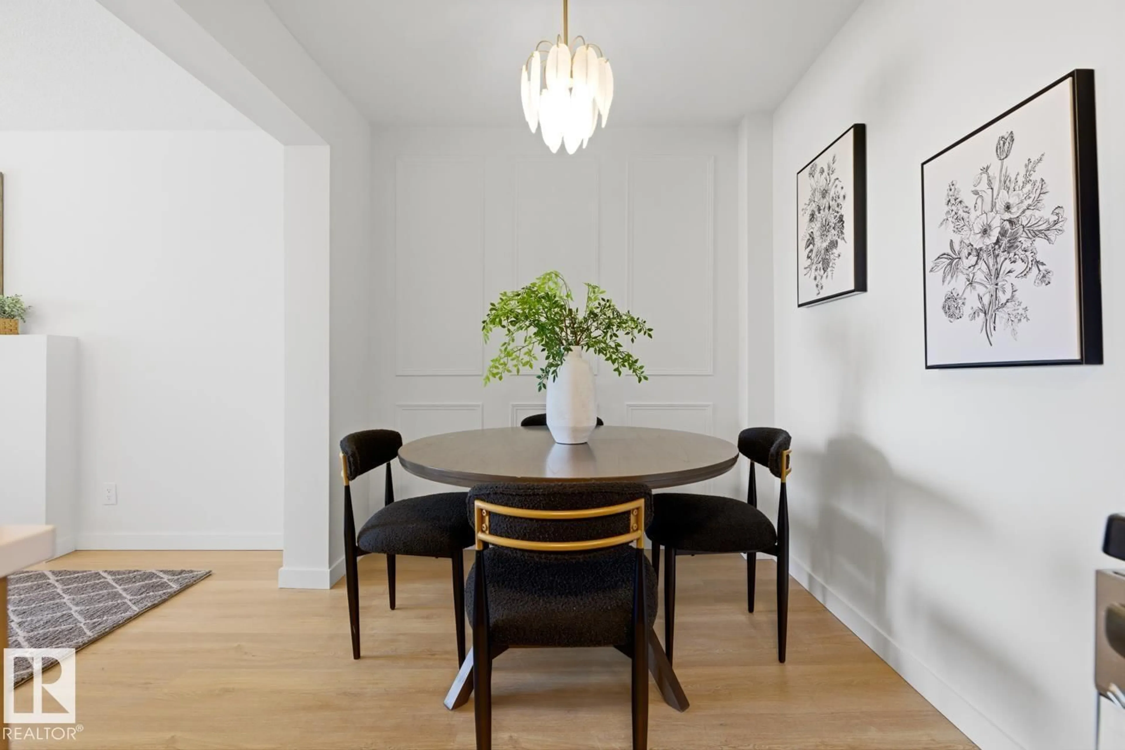 Dining room, wood/laminate floor for 7D CALLINGWOOD CO, Edmonton Alberta T5T0H5