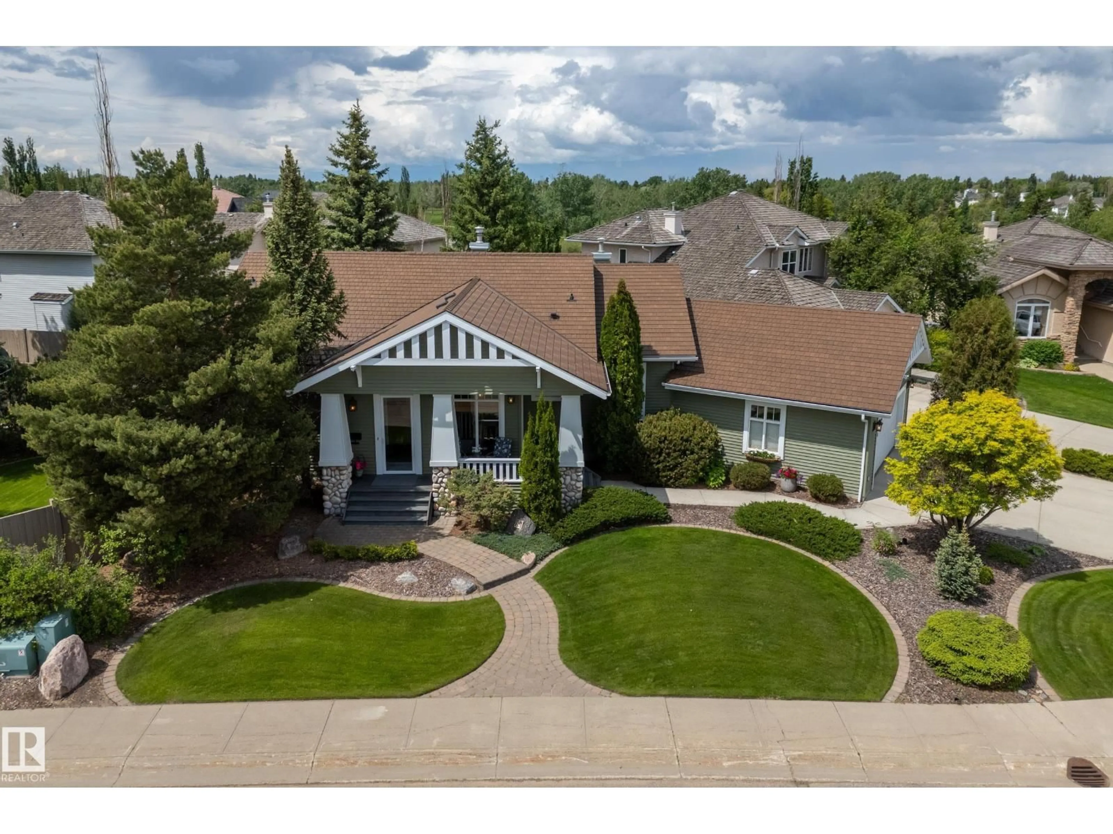 A pic from outside/outdoor area/front of a property/back of a property/a pic from drone, mountain view for 76 NOTTINGHAM, Sherwood Park Alberta T8A6N2