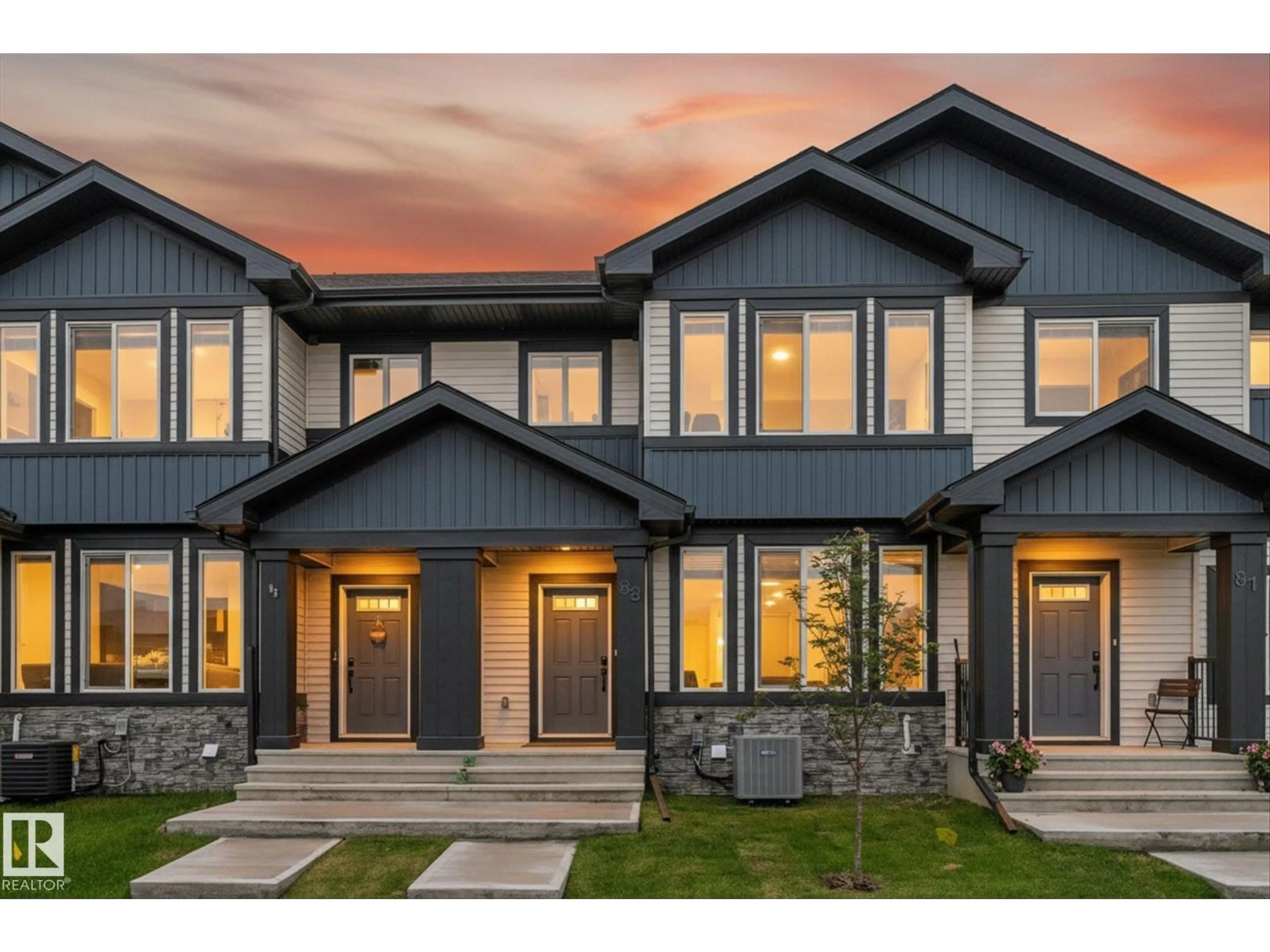 Home with vinyl exterior material, unknown for 83 BRICKYARD DR, Stony Plain Alberta T7Z1C3