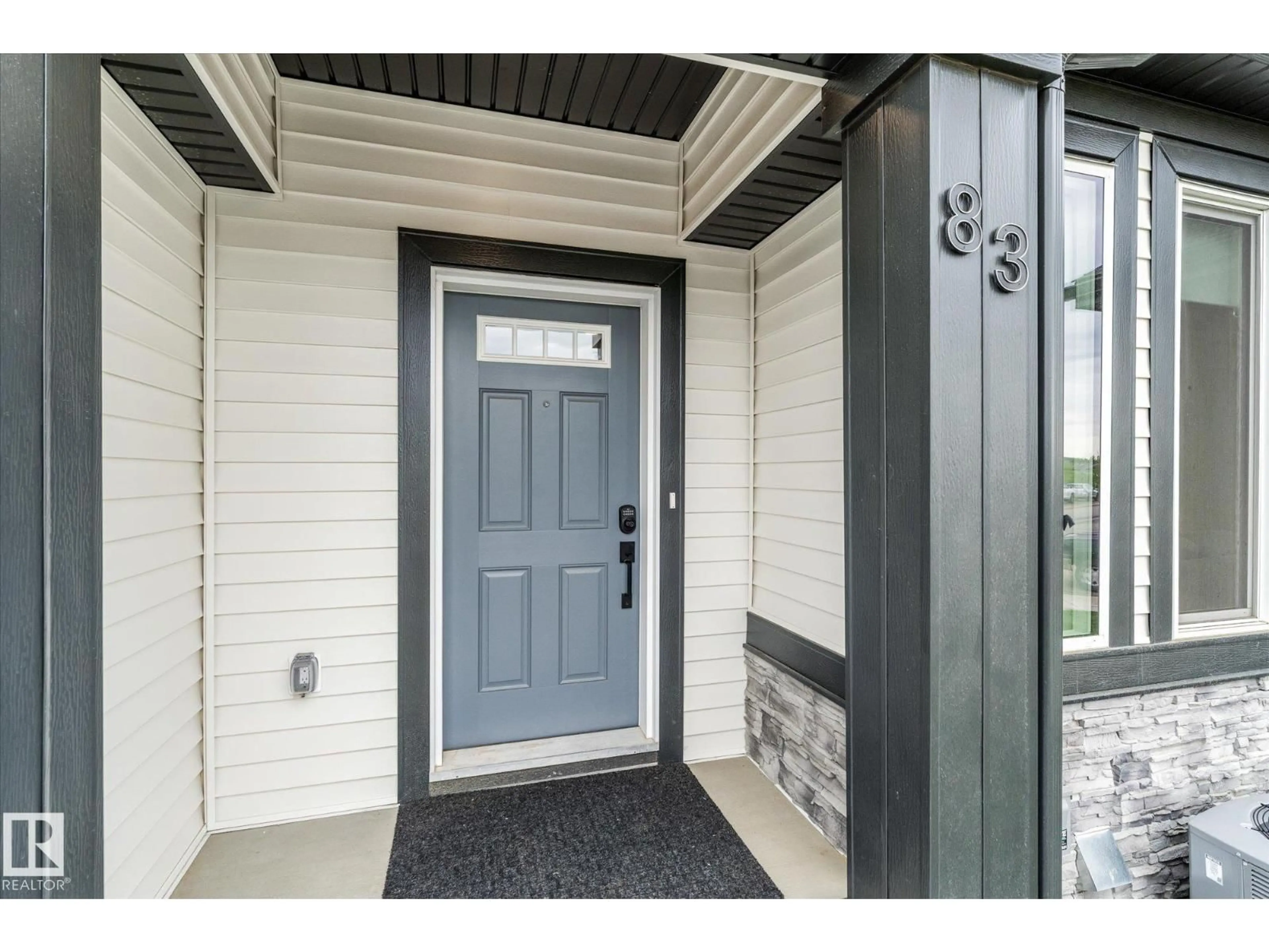 Indoor entryway for 83 BRICKYARD DR, Stony Plain Alberta T7Z1C3