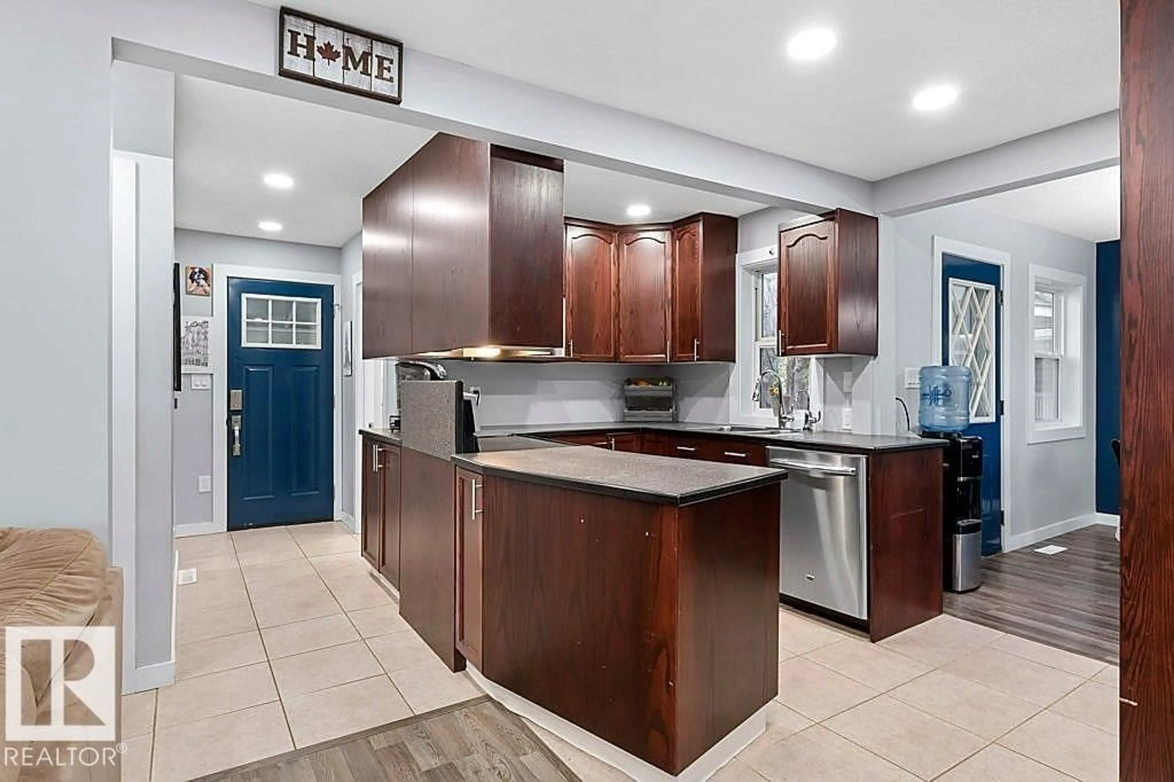 Unknown for NW - 10344 162 ST, Edmonton Alberta T5P3M2