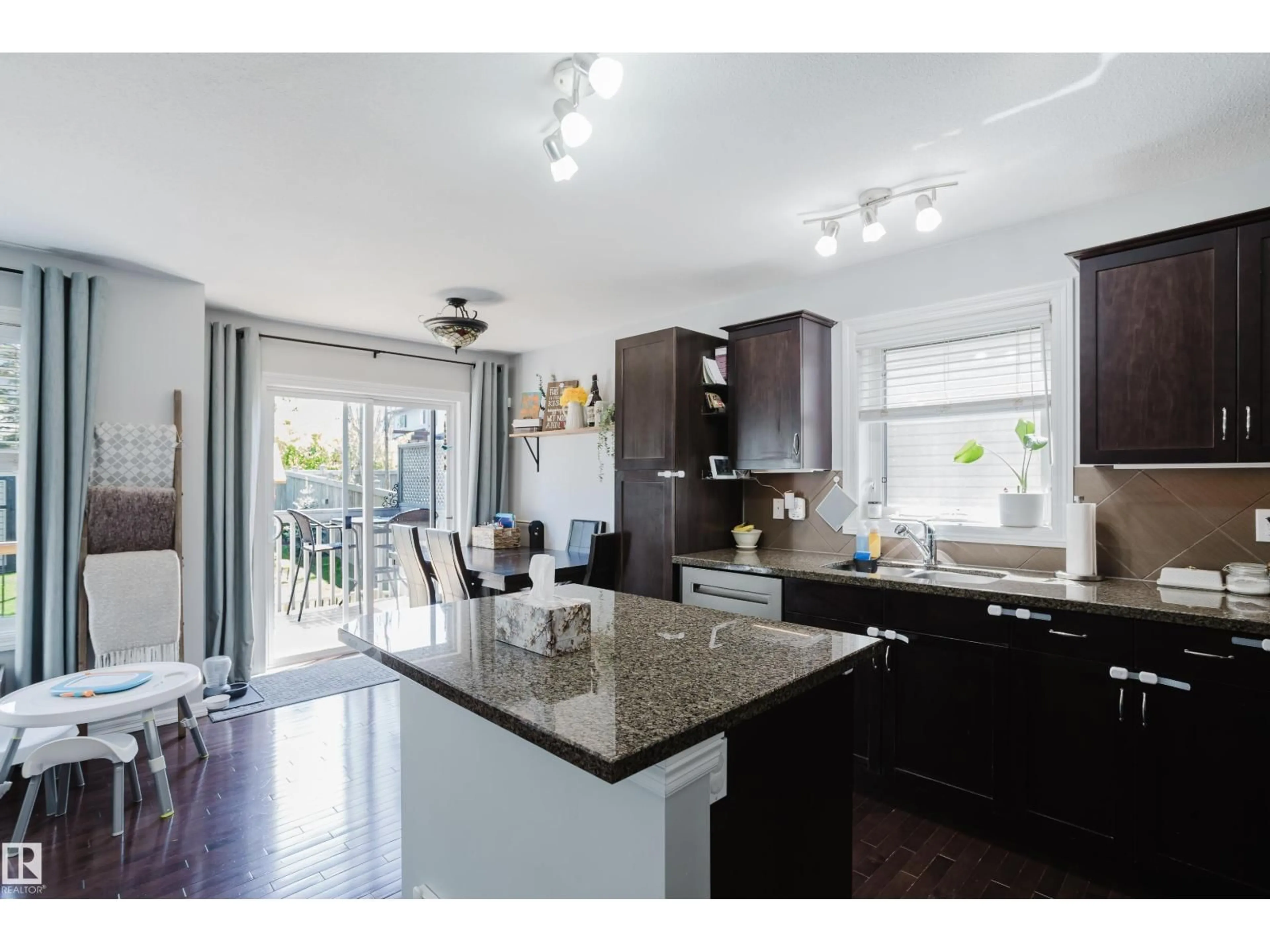 Open concept kitchen, unknown for 6209 60 ST, Beaumont Alberta T4X0J3