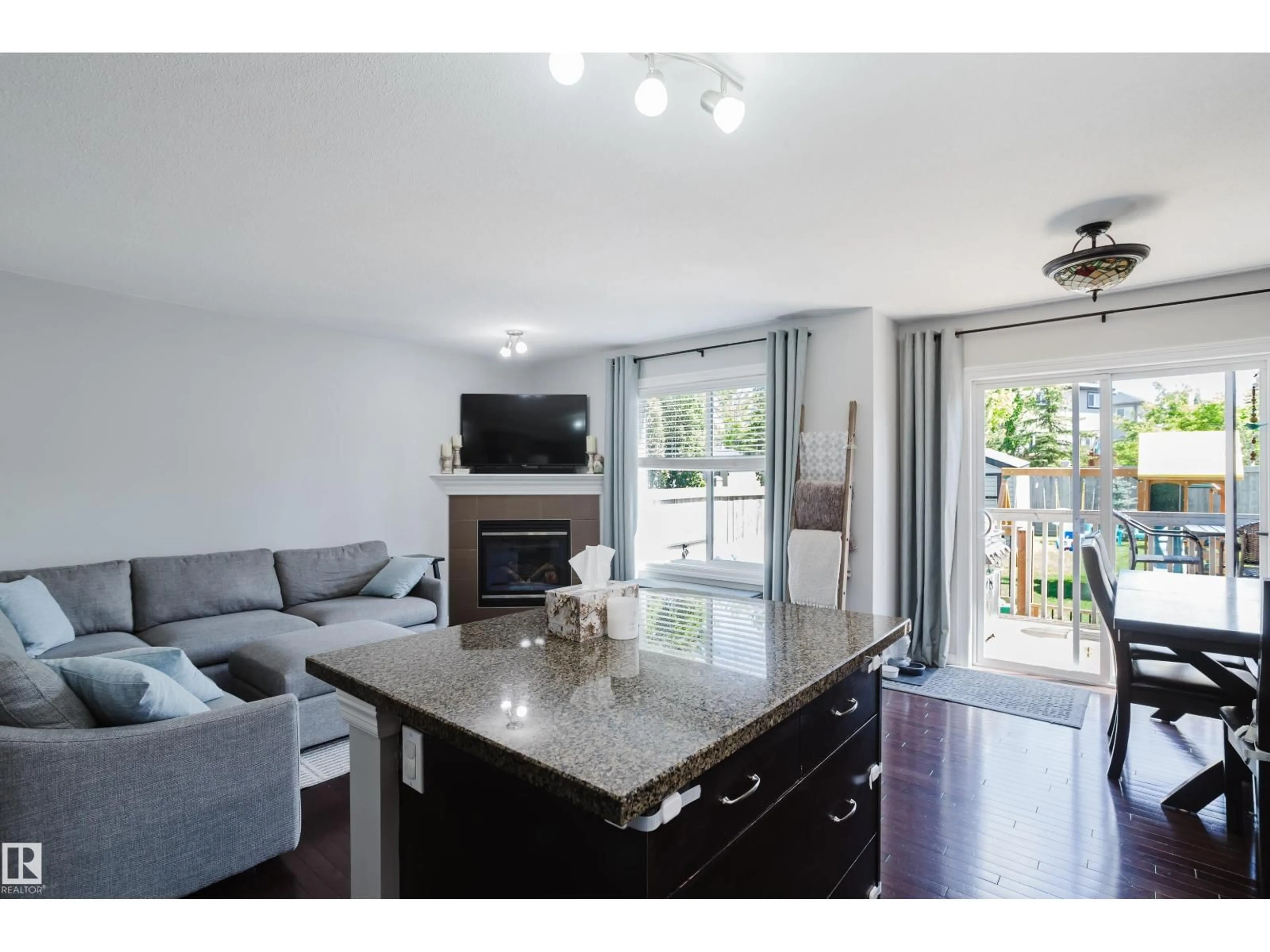 Open concept kitchen, unknown for 6209 60 ST, Beaumont Alberta T4X0J3