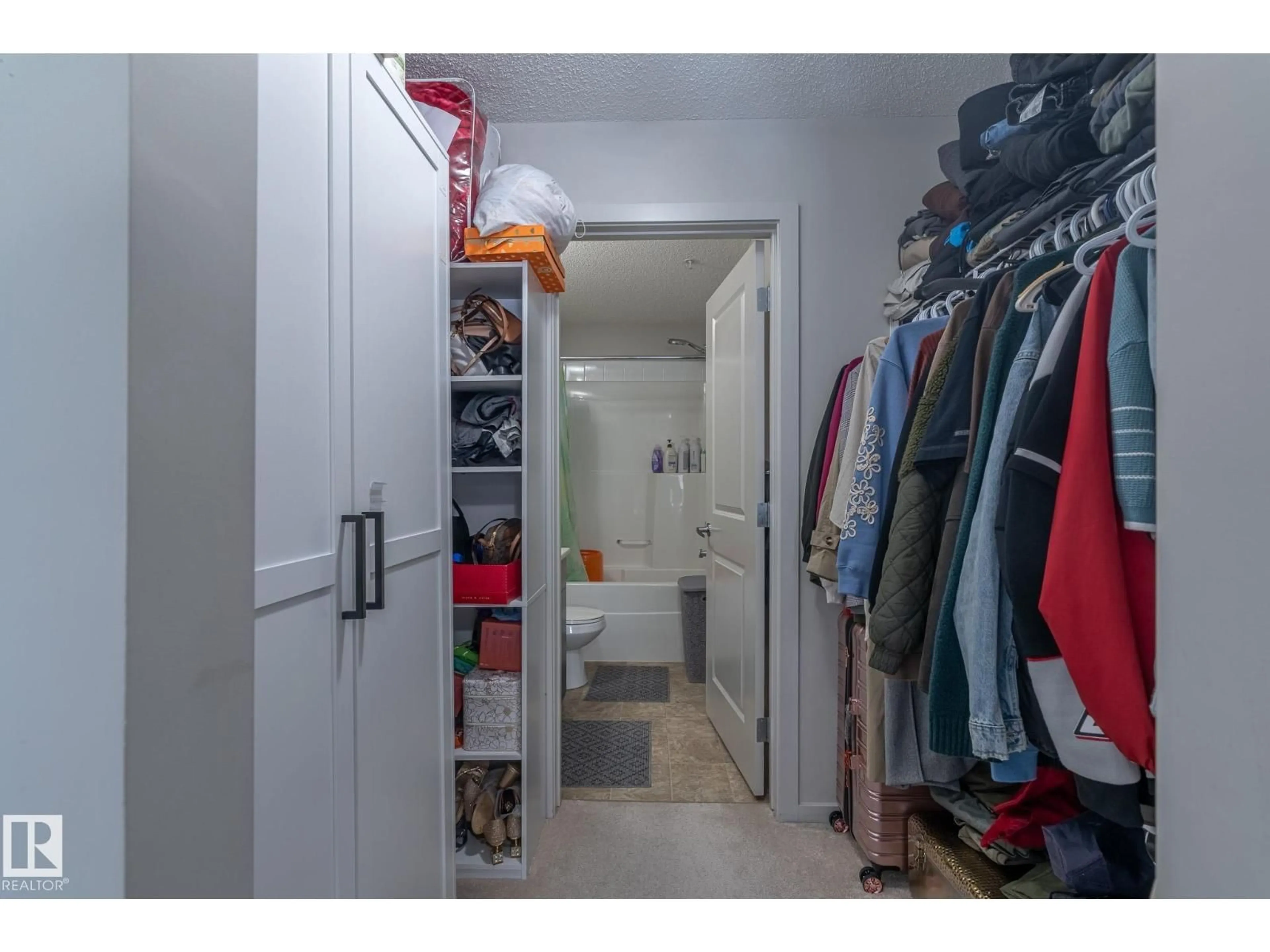 Storage room or clothes room or walk-in closet for 142 - 107 EBBERS BV, Edmonton Alberta T5Y3W2