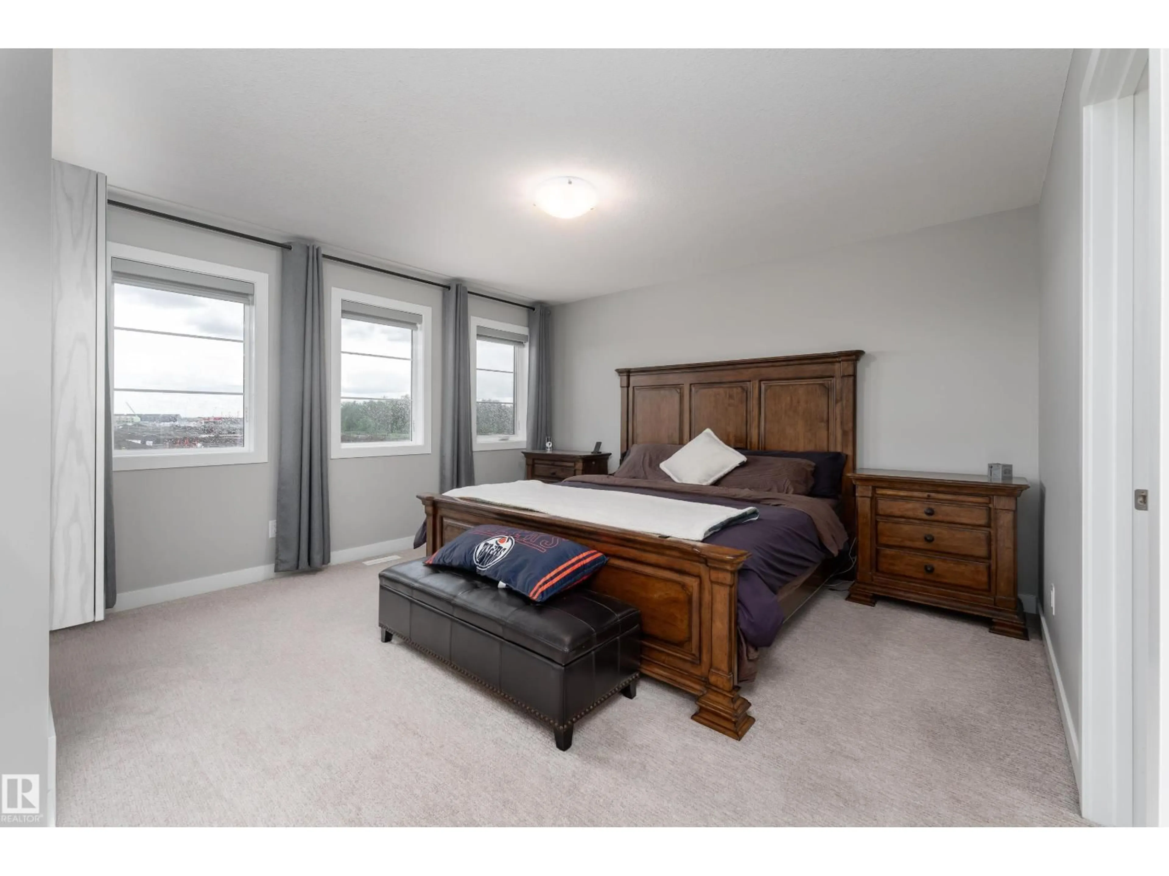 Bedroom with bed, unknown for 998 STILLWATER BV, Edmonton Alberta T6M1M8