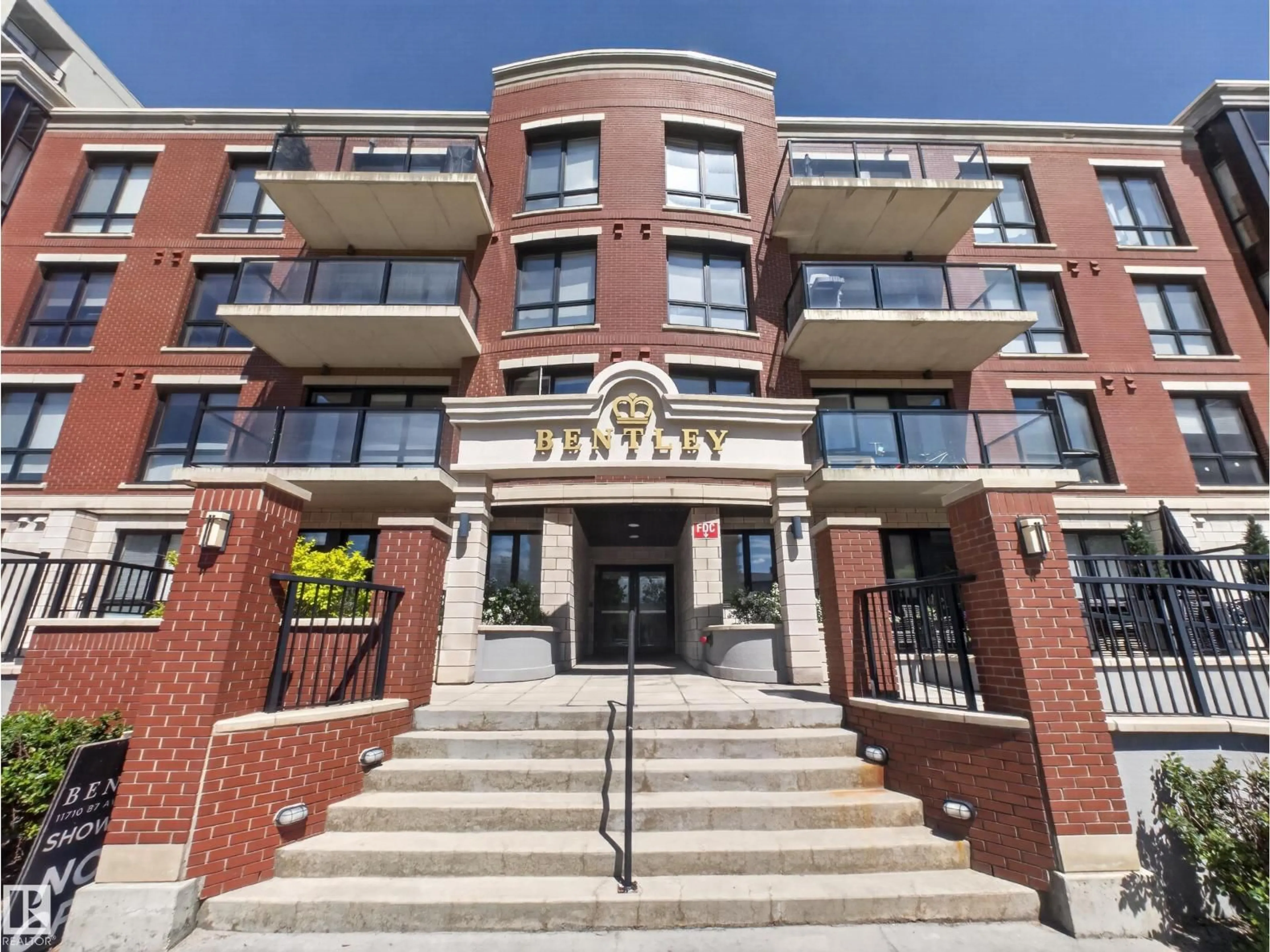 Unknown for #403 - 11710 87 AV NW, Edmonton Alberta T6G0Y3