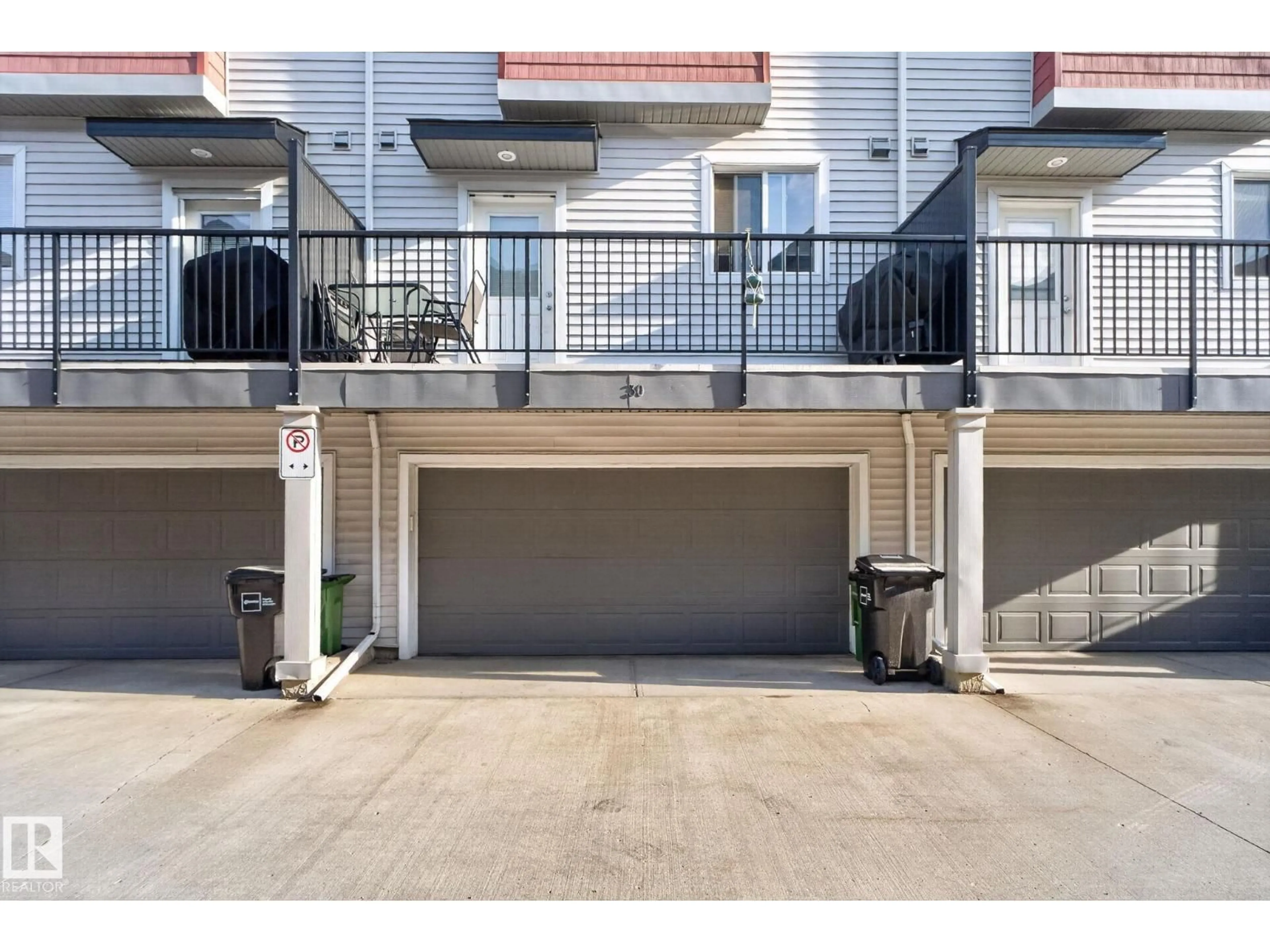 Indoor garage for 30 6075 SCHONSEE WY NW, Edmonton Alberta T5Z0H4