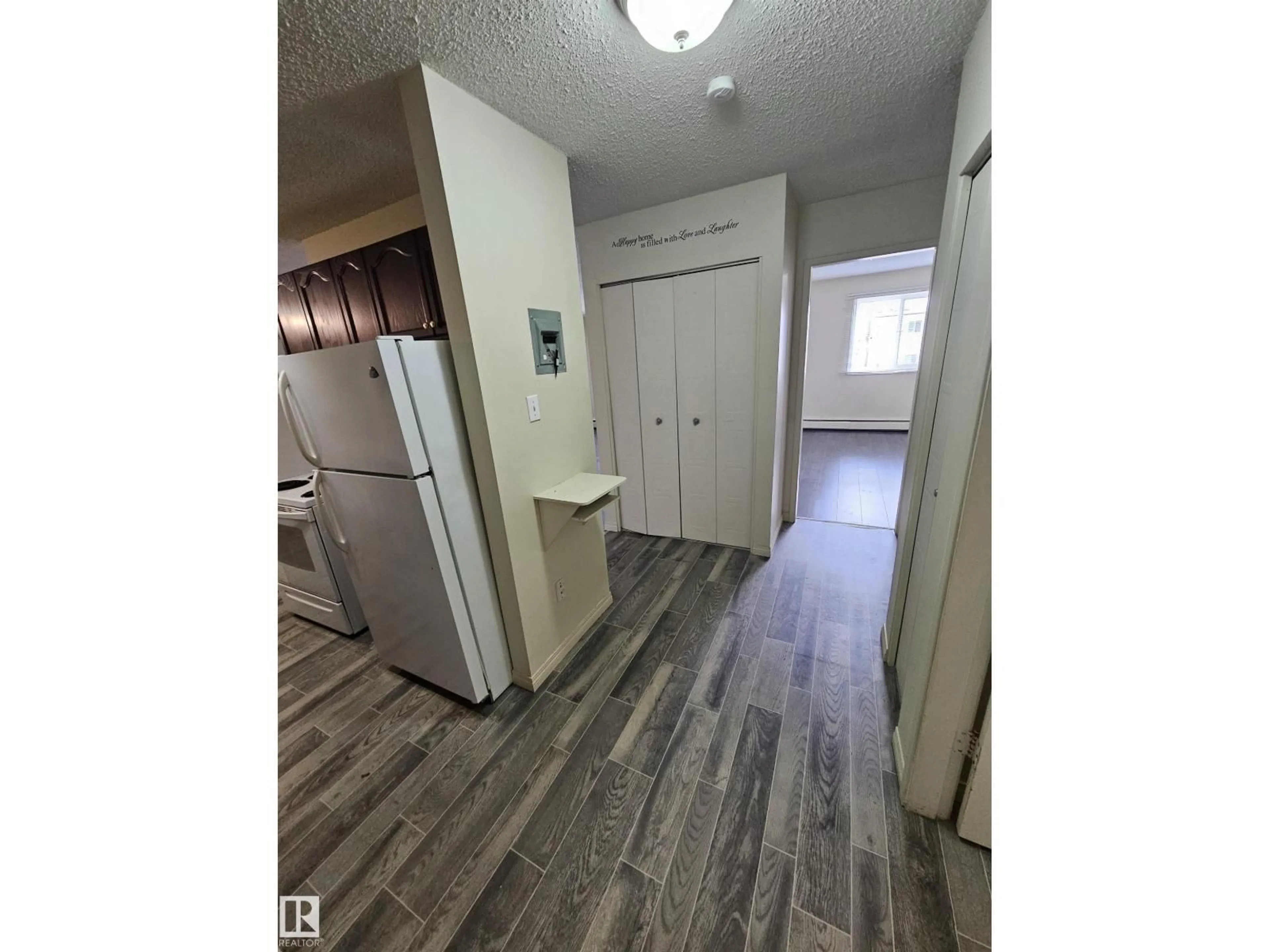 A pic of a room for #401 - 10615 110 STREET, Edmonton Alberta T5H3C7