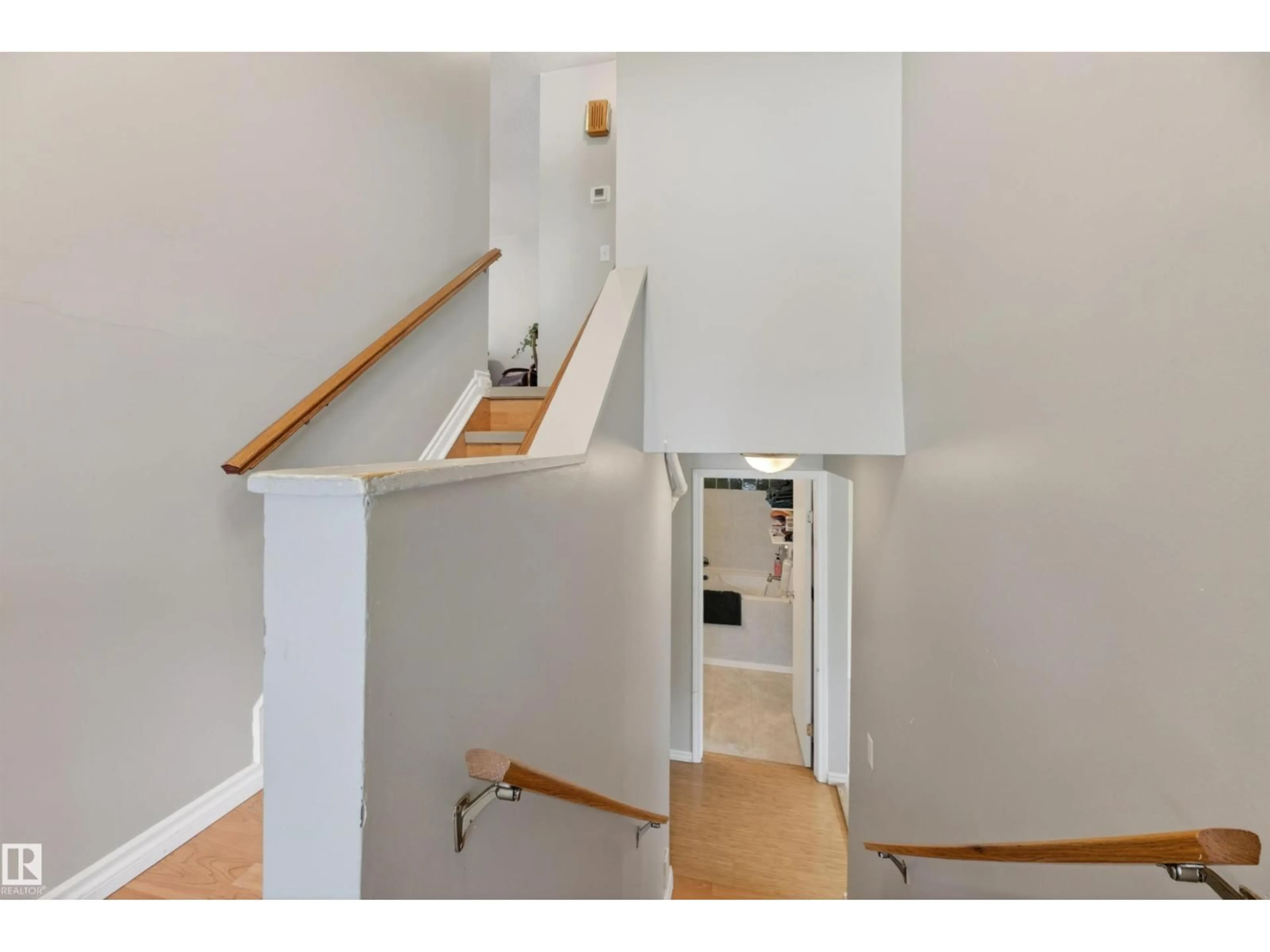 Unknown for 256 WOODBRIDGE WY, Sherwood Park Alberta T8A3Y3