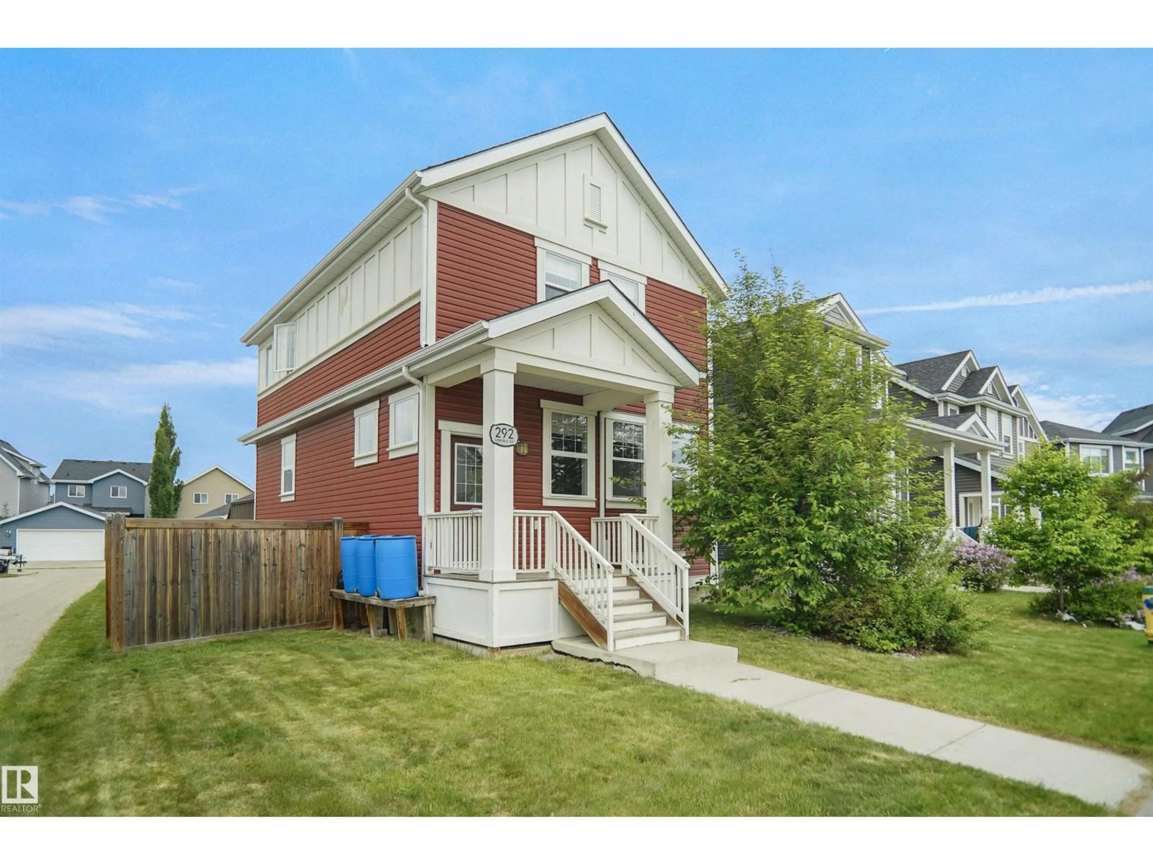 Home with vinyl exterior material, street for 292 SIMMONDS WY, Leduc Alberta T9E0X4