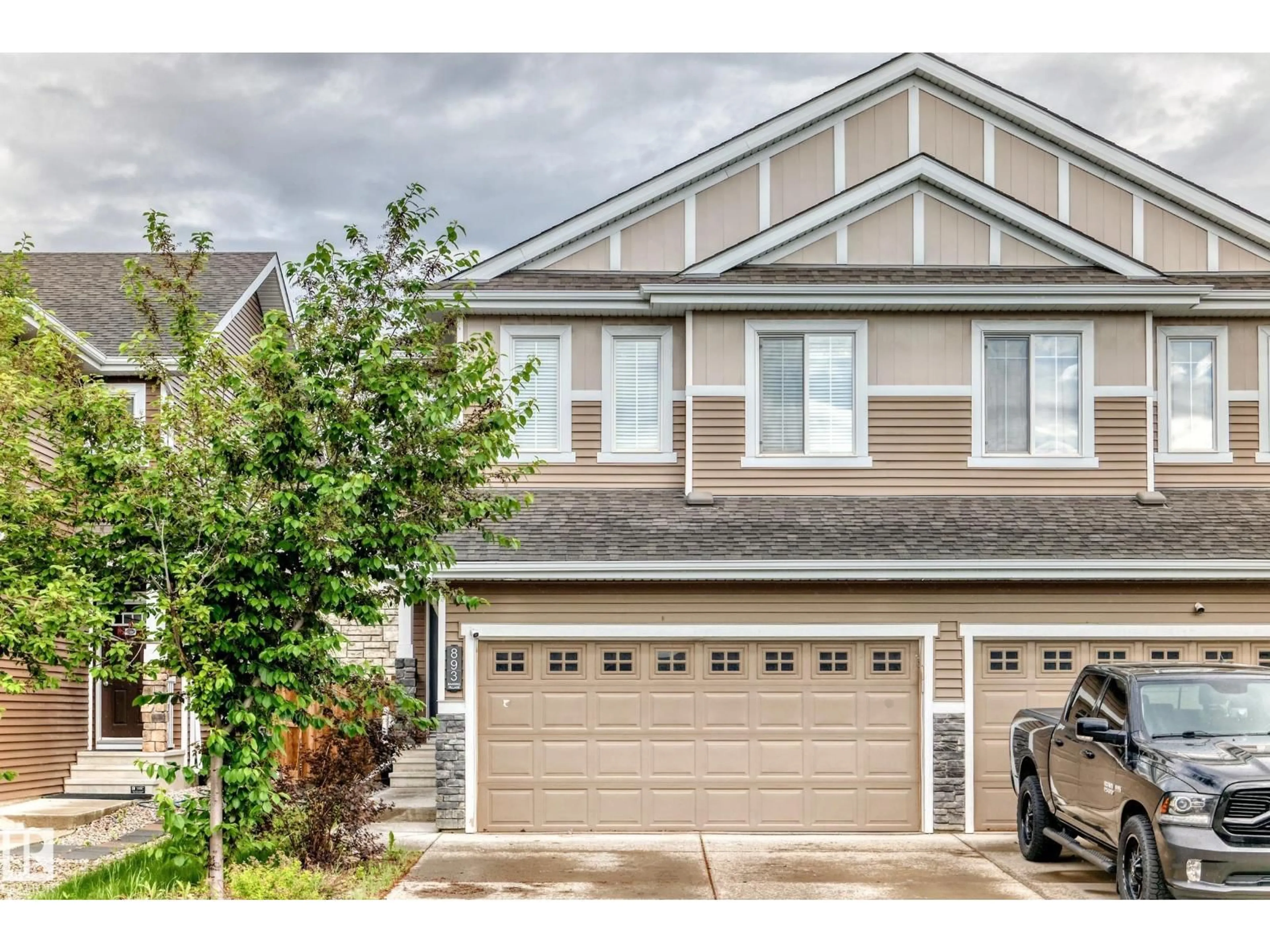 Home with vinyl exterior material, street for 893 EBBERS CRESCENT, Edmonton Alberta T5Y3V1