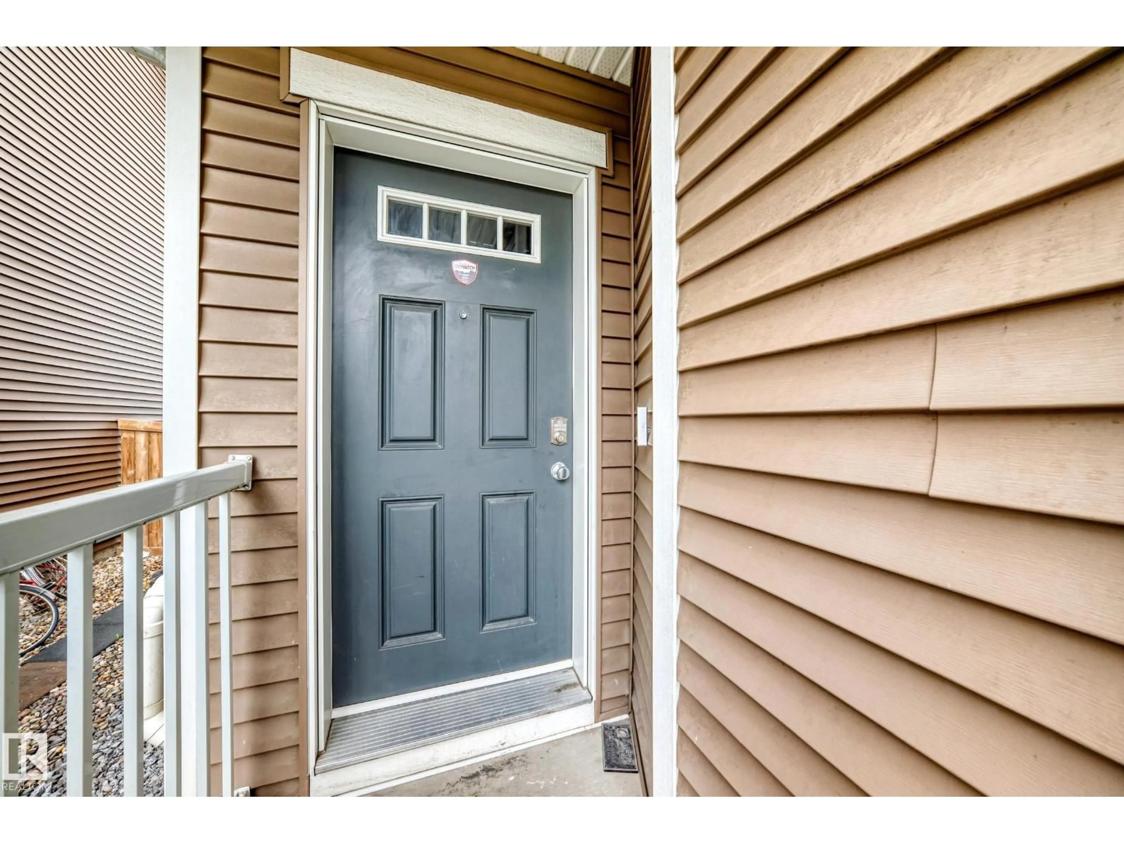 Indoor entryway for 893 EBBERS CRESCENT, Edmonton Alberta T5Y3V1