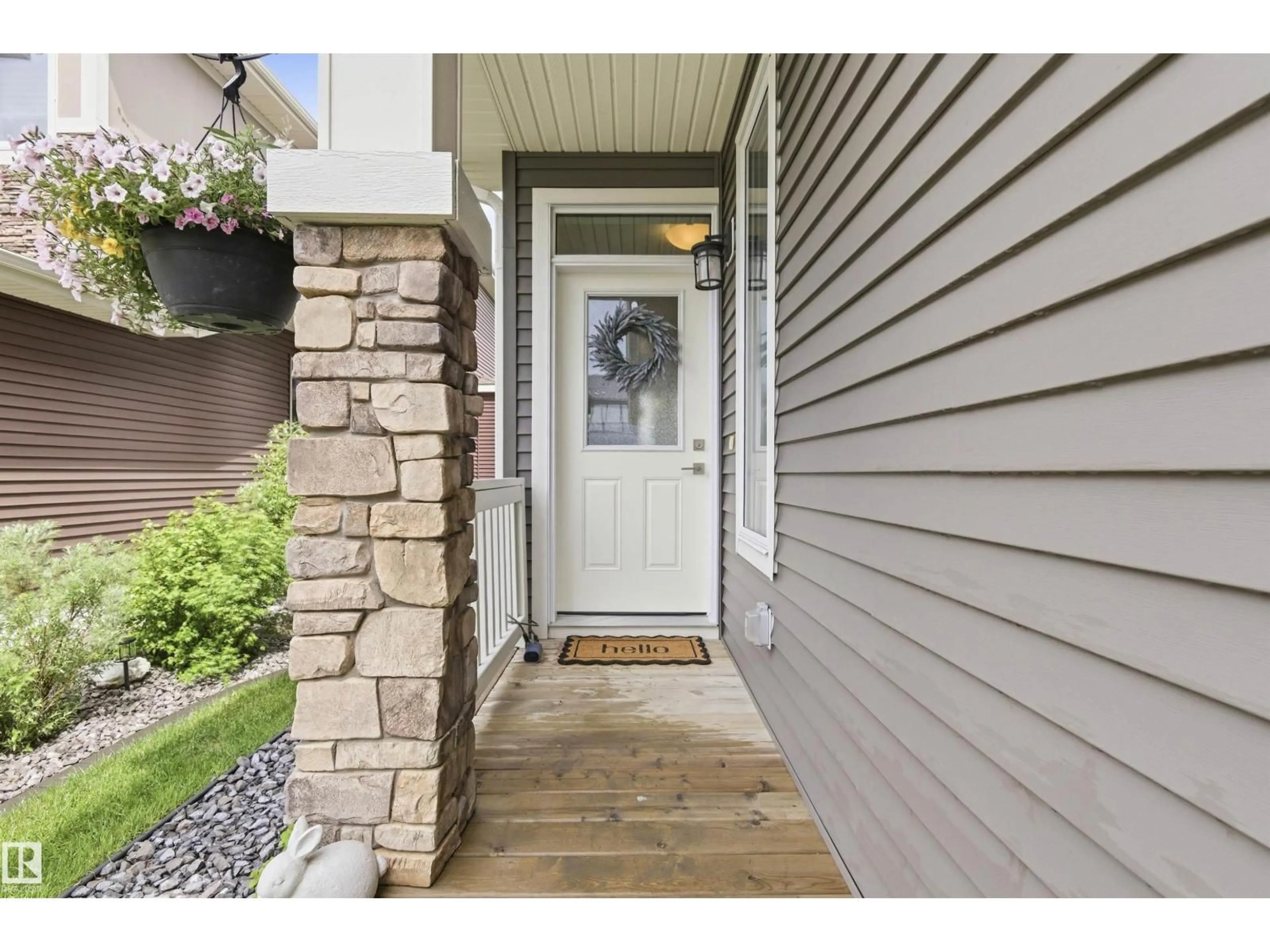 Indoor entryway for 3494 CAMERON HEIGHTS COVE CV, Edmonton Alberta T6M0R5