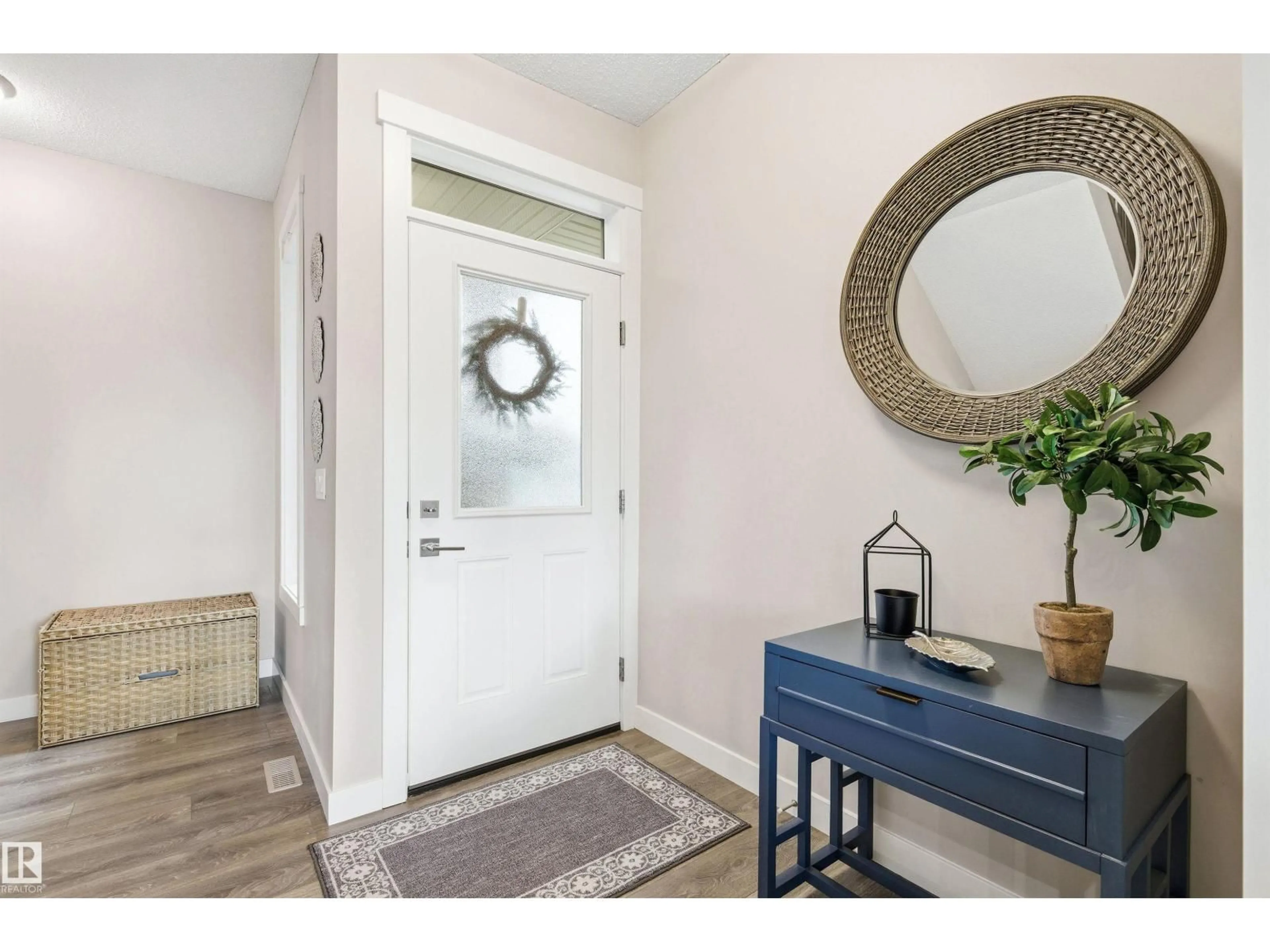 Indoor entryway for 3494 CAMERON HEIGHTS COVE CV, Edmonton Alberta T6M0R5