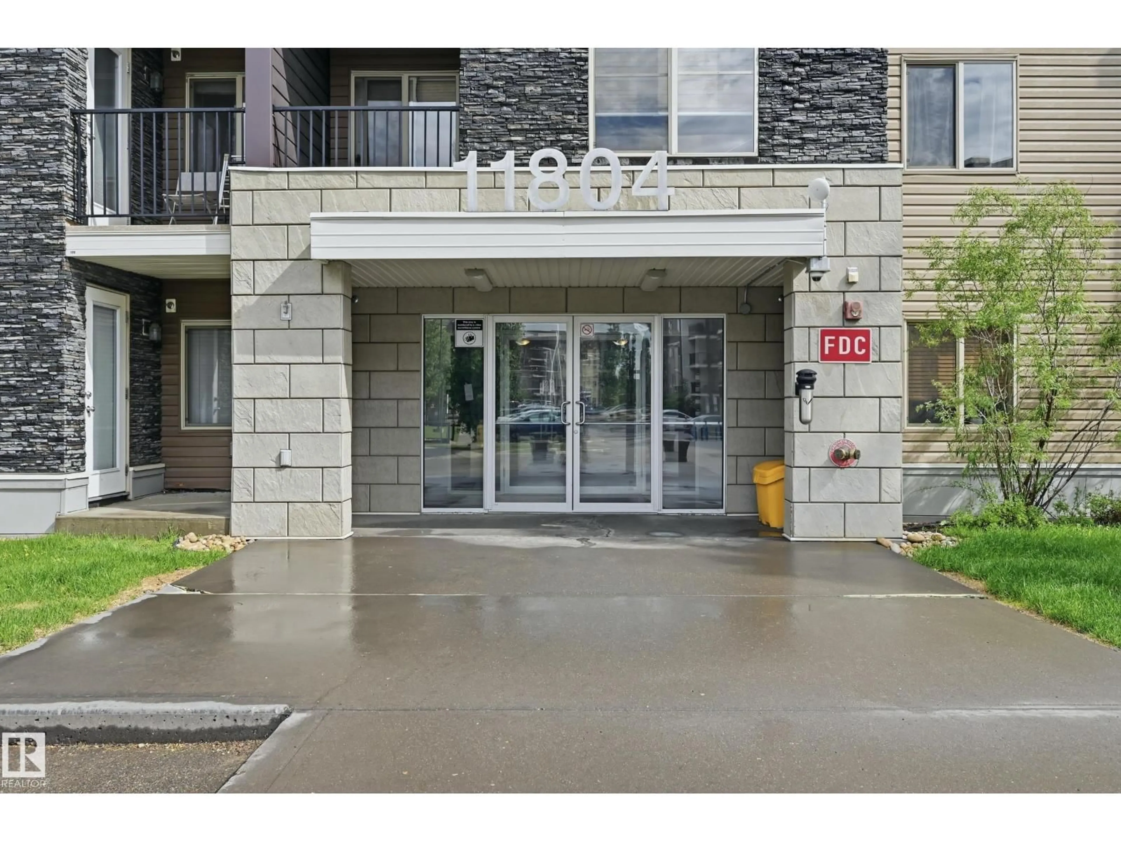 Indoor foyer for #304 - 11804 22 AV, Edmonton Alberta T6W2A2