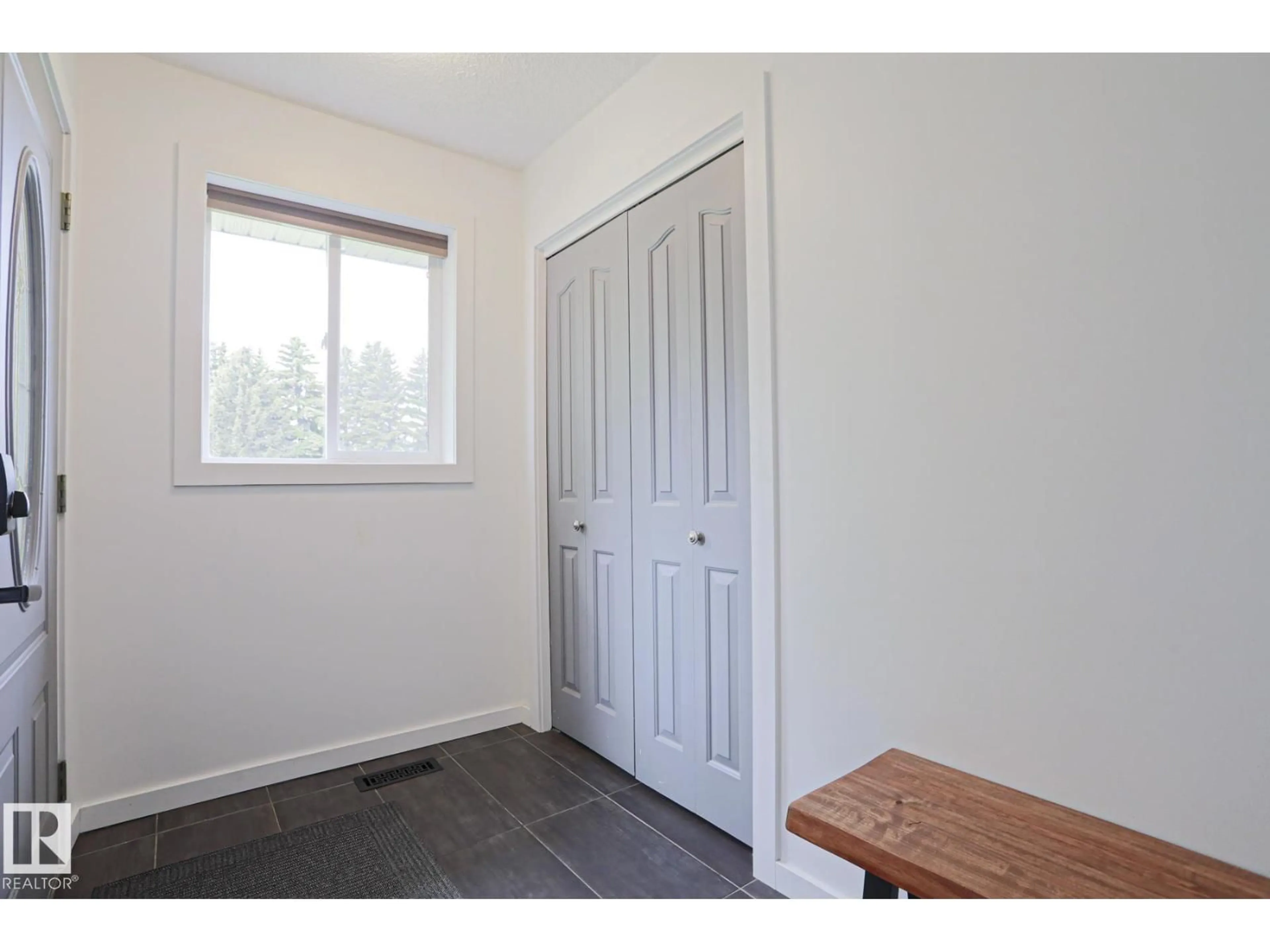 Unknown for 17 GEORGIAN WY, Sherwood Park Alberta T8A2T8