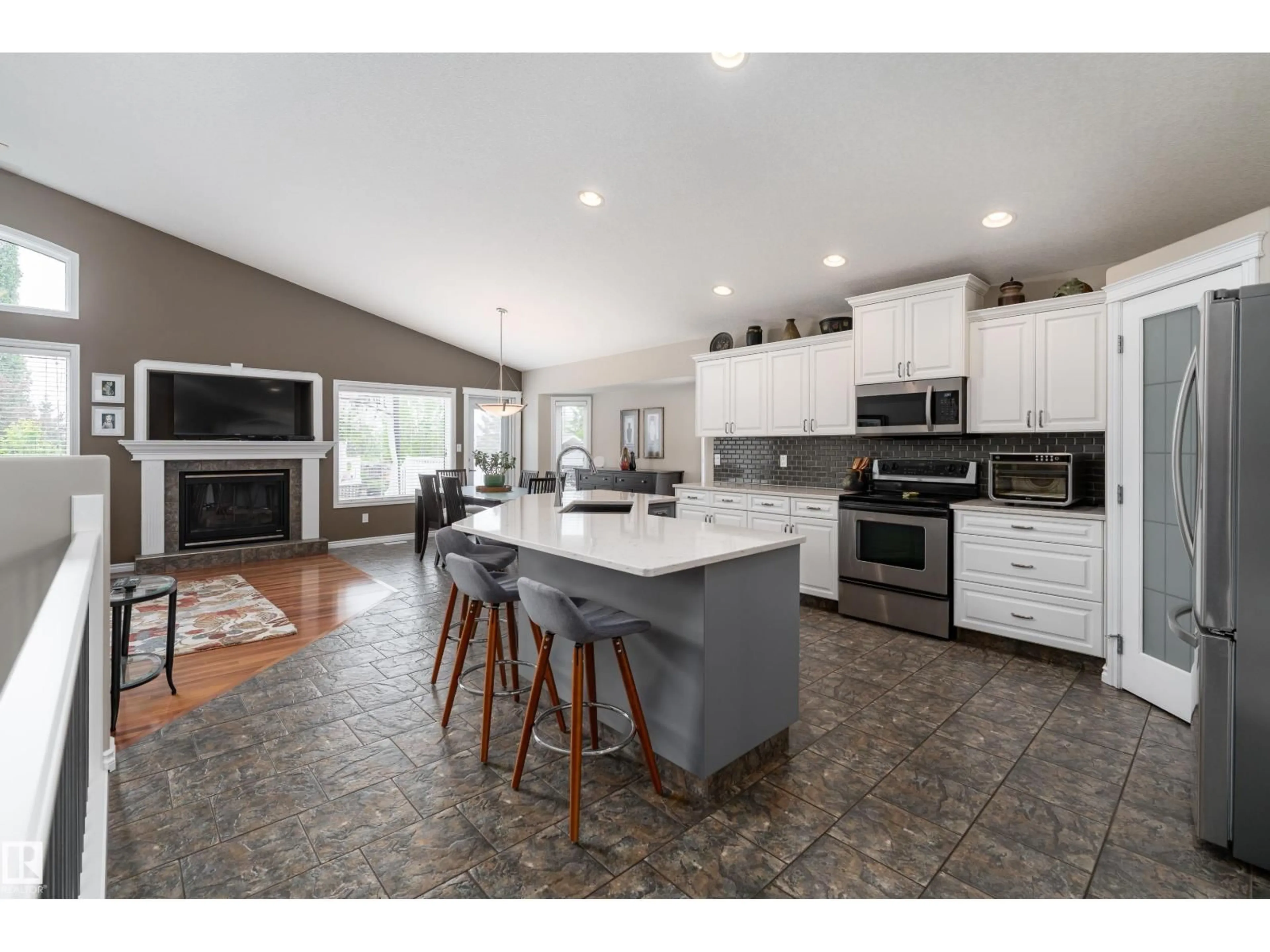 Open concept kitchen, ceramic/tile floor for 6001 52 AV, Beaumont Alberta T4X1V5