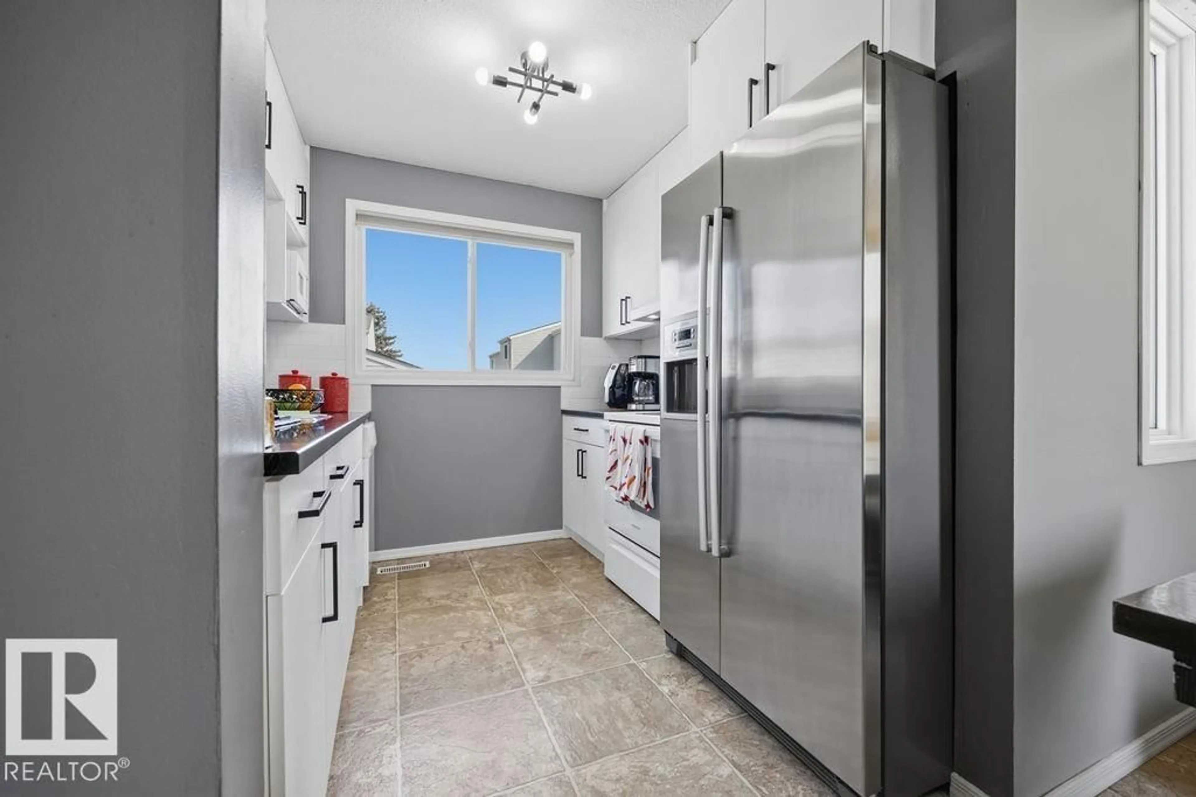 Standard kitchen, unknown for 243 DICKINSFIELD CT, Edmonton Alberta T5E5V8