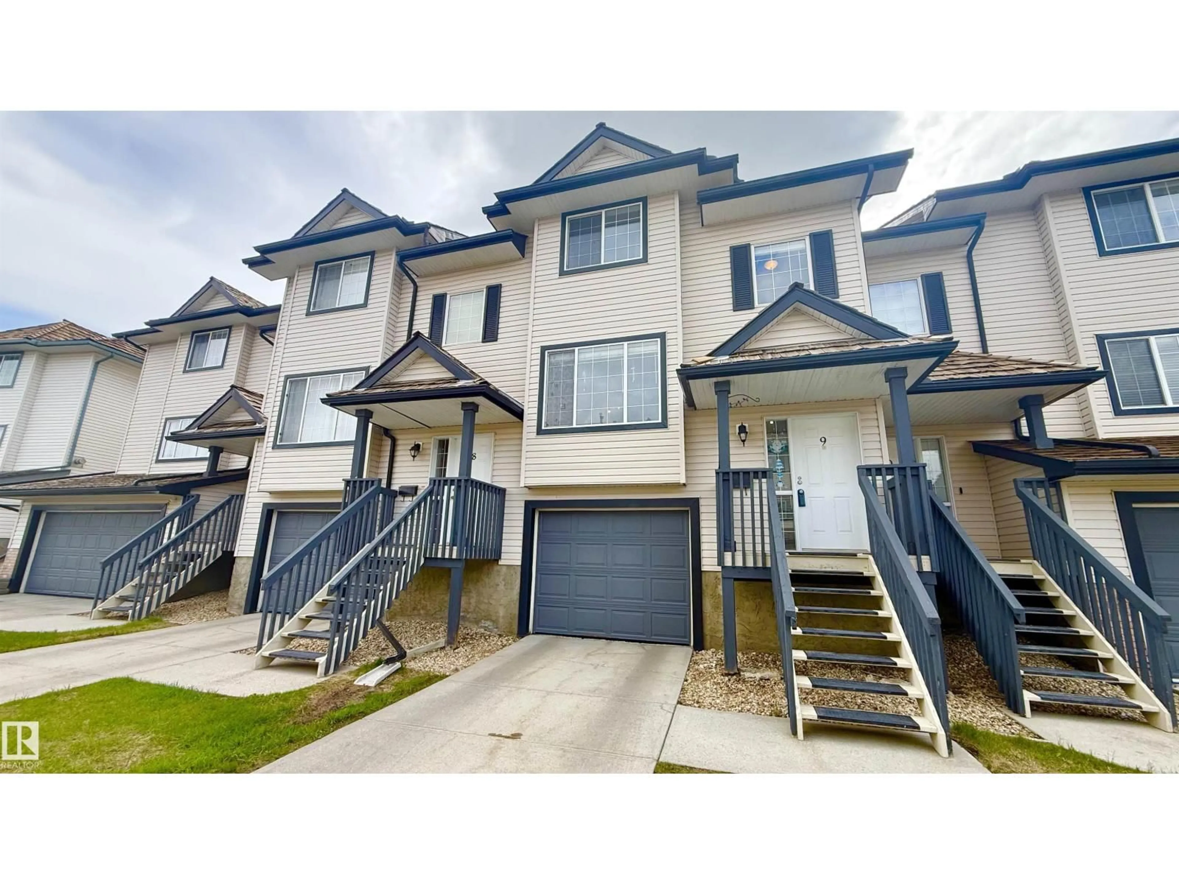 A pic from outside/outdoor area/front of a property/back of a property/a pic from drone, street for #9 - 225 BLACKBURN DR, Edmonton Alberta T6W1H1