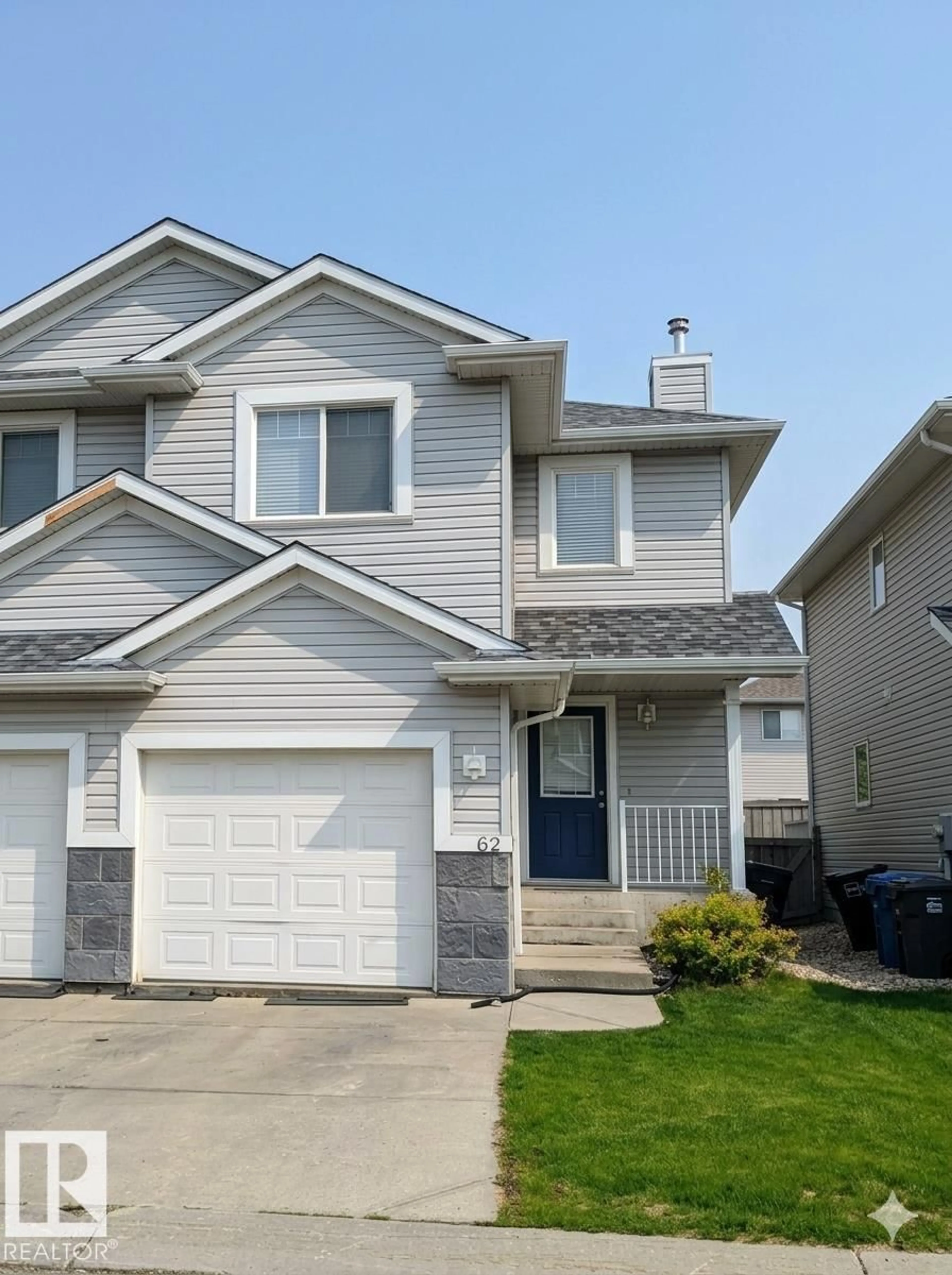 Home with vinyl exterior material, street for 287 - 62 MACEWAN RD, Edmonton Alberta T6W1T4