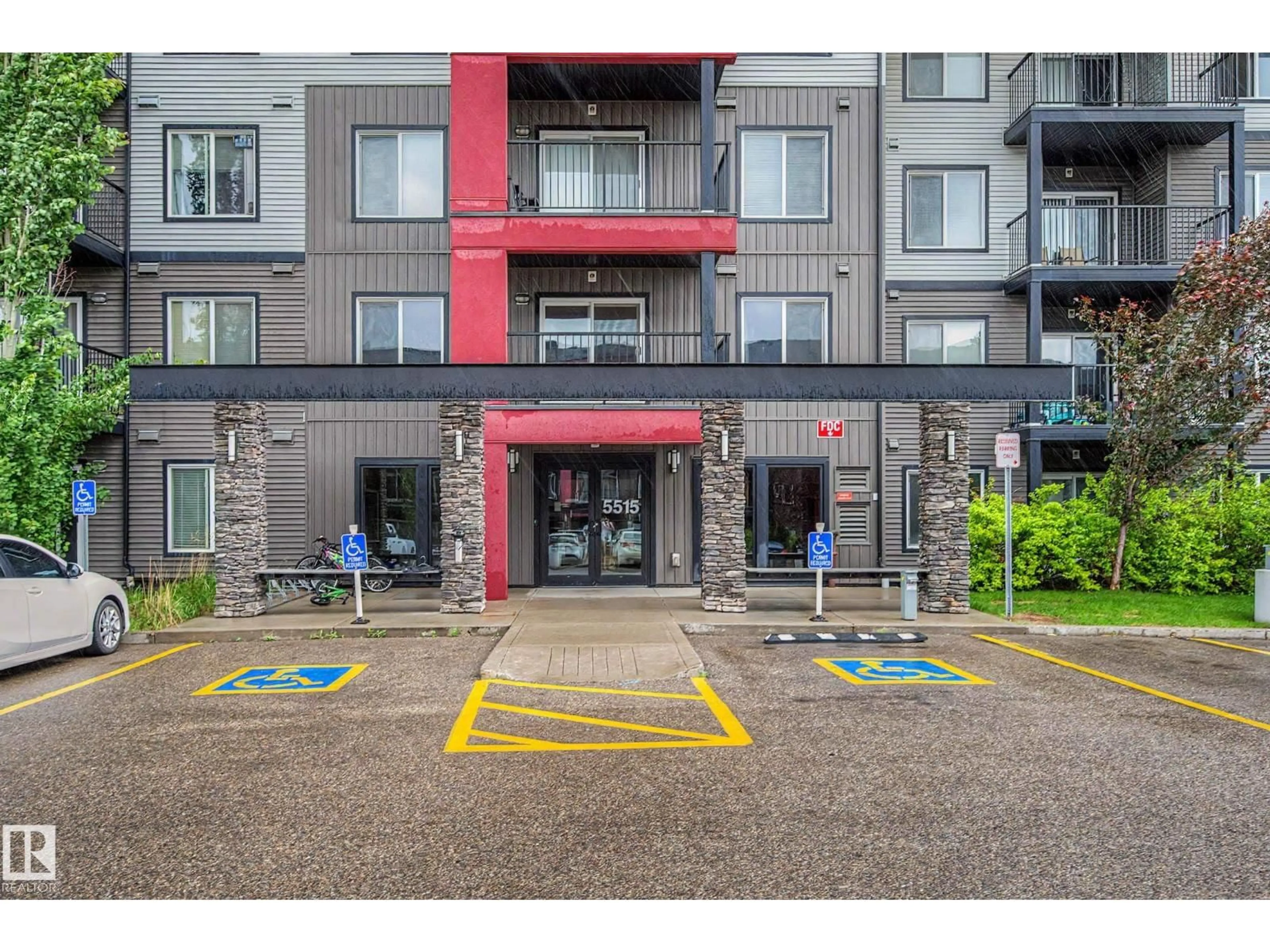 Unknown for #327 - 5515 7 AV SW, Edmonton Alberta T6X2A8