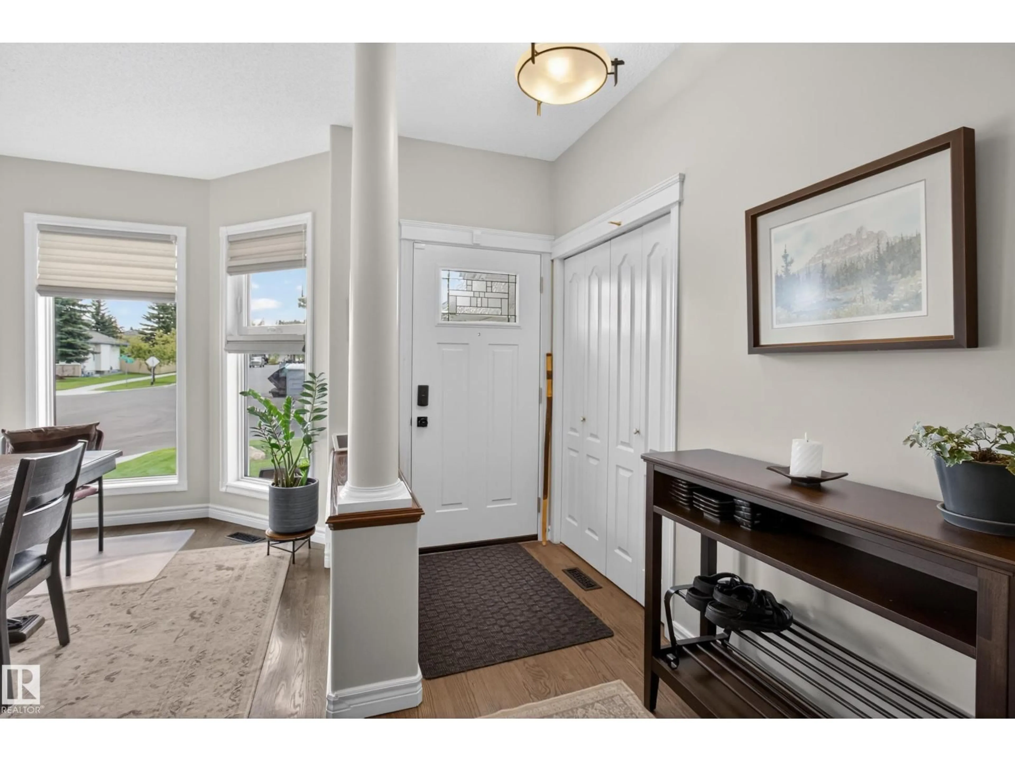 Indoor entryway for 70 REGAL WY, Sherwood Park Alberta T8A5V4