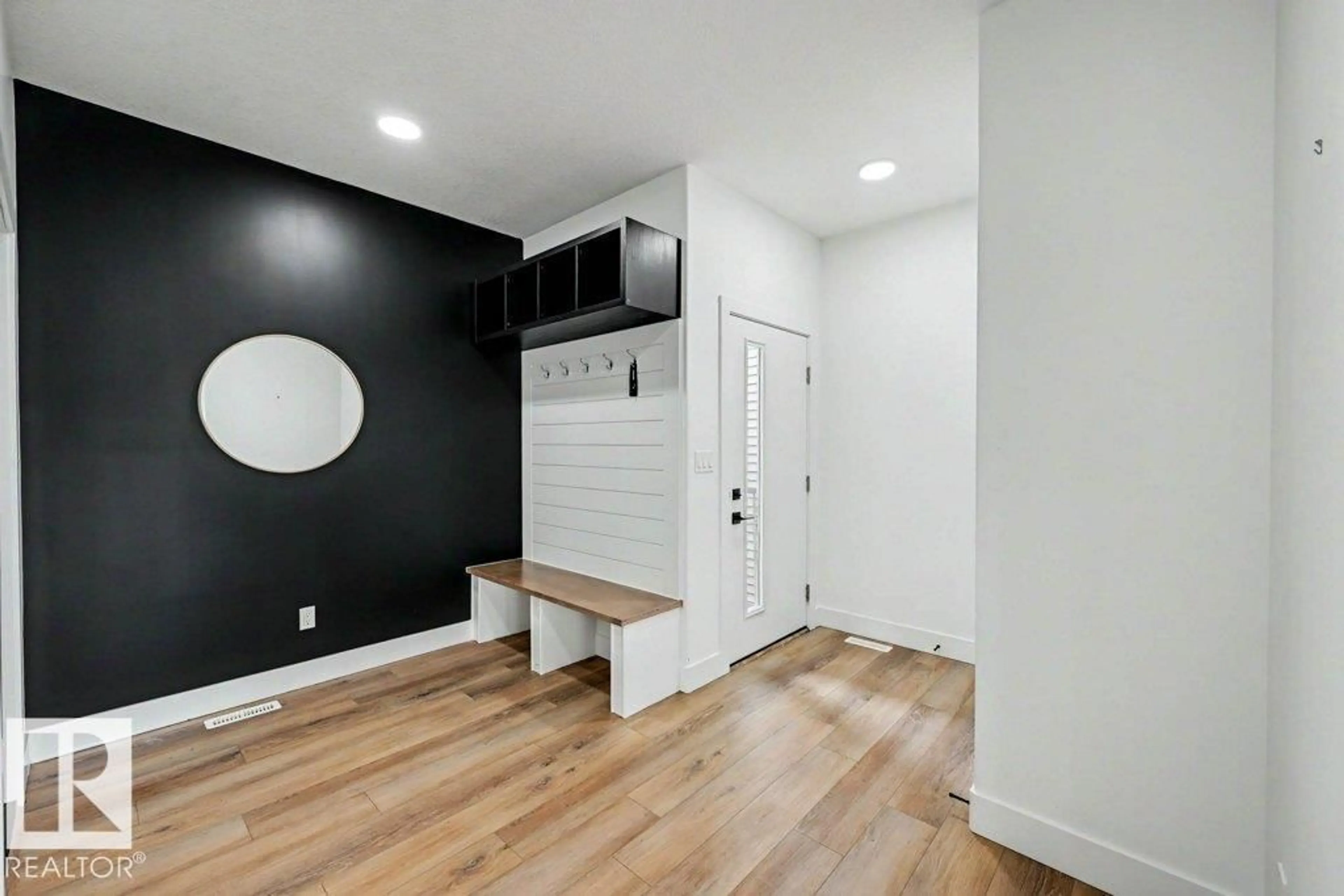 Indoor entryway for 103 MILLER WD, Leduc Alberta T9E1R7