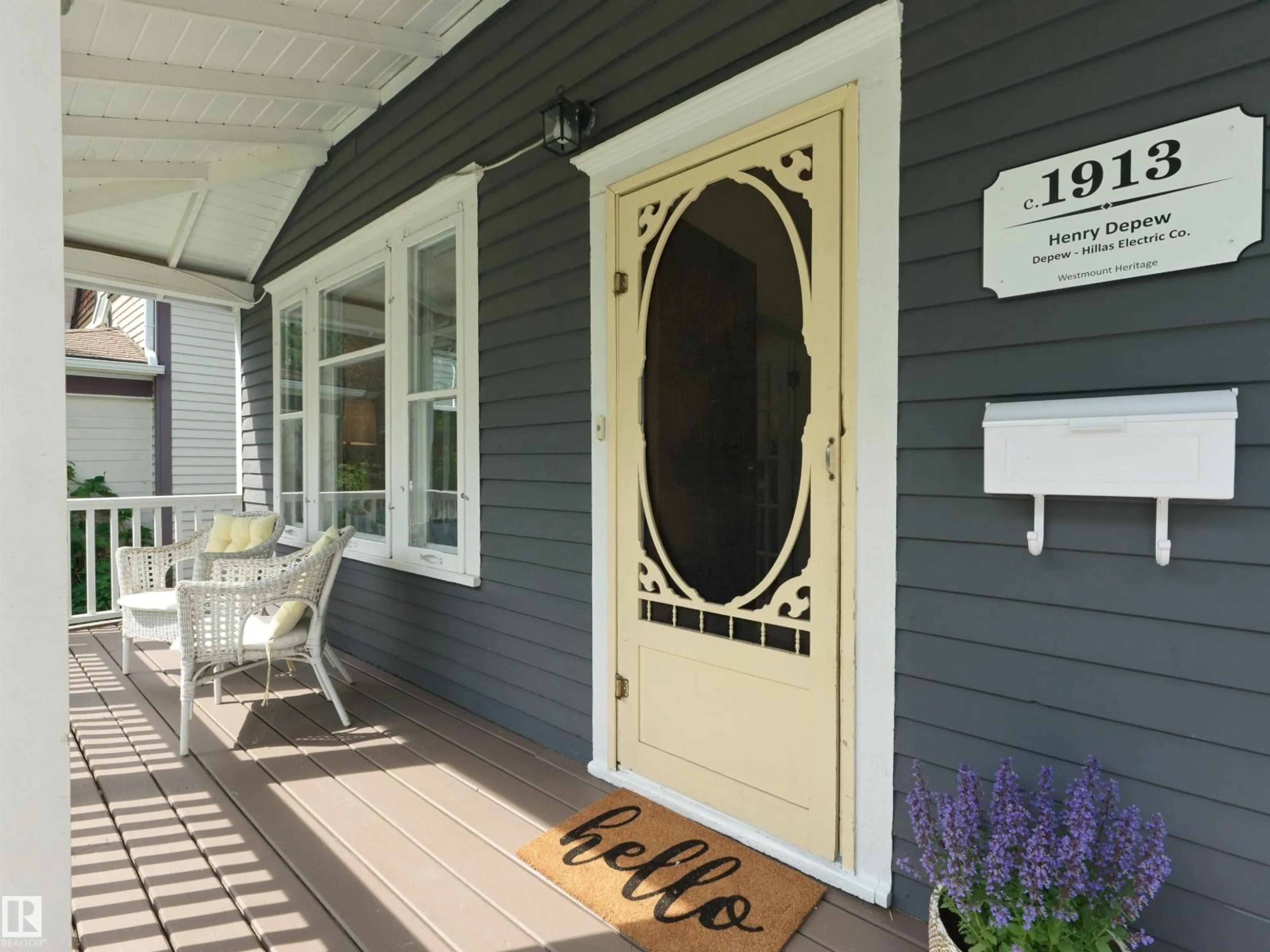 Indoor entryway for NW - 10618 126 ST, Edmonton Alberta T5N1V4