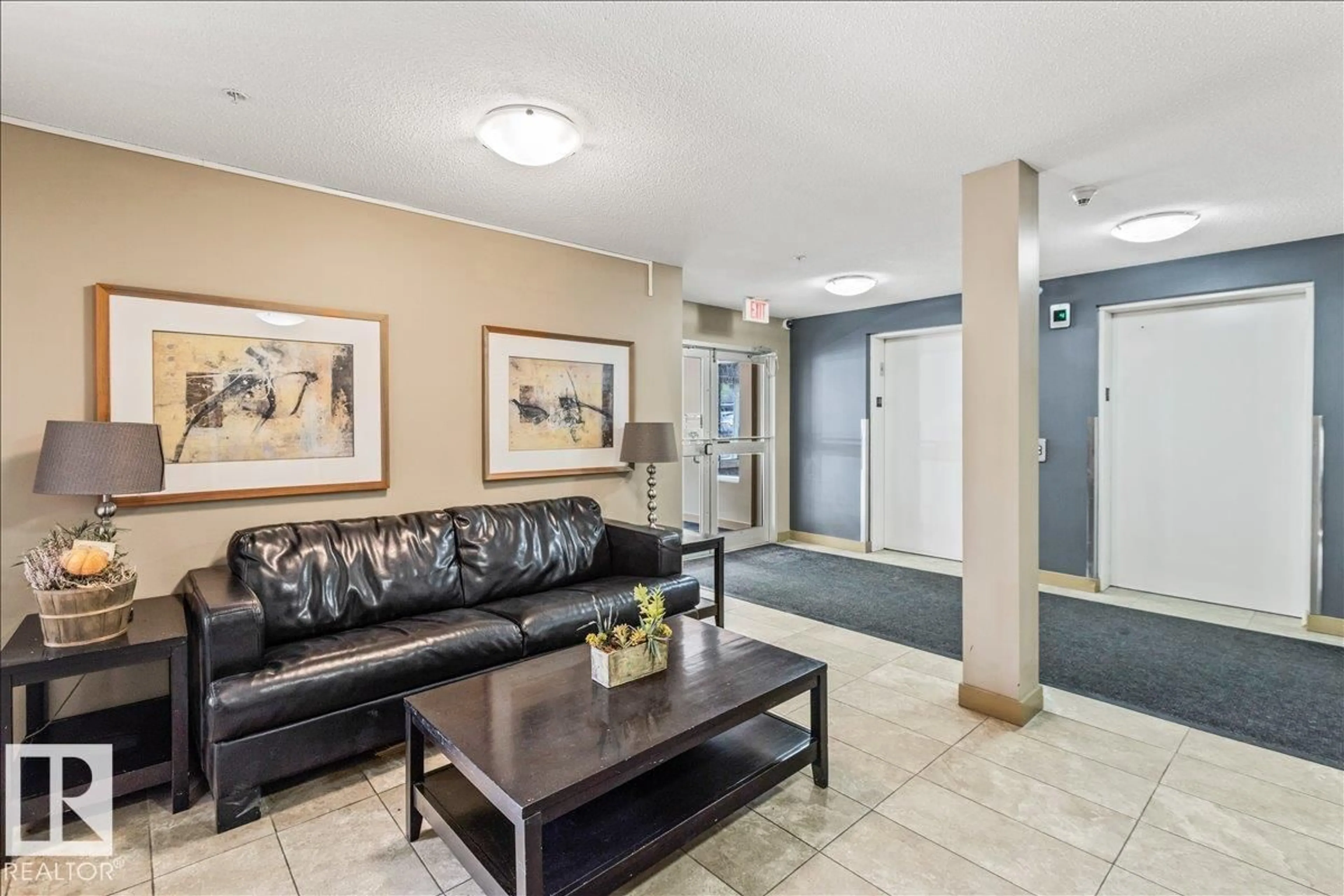 Lobby for #218 - 17003 67 AV, Edmonton Alberta T5T6Y5