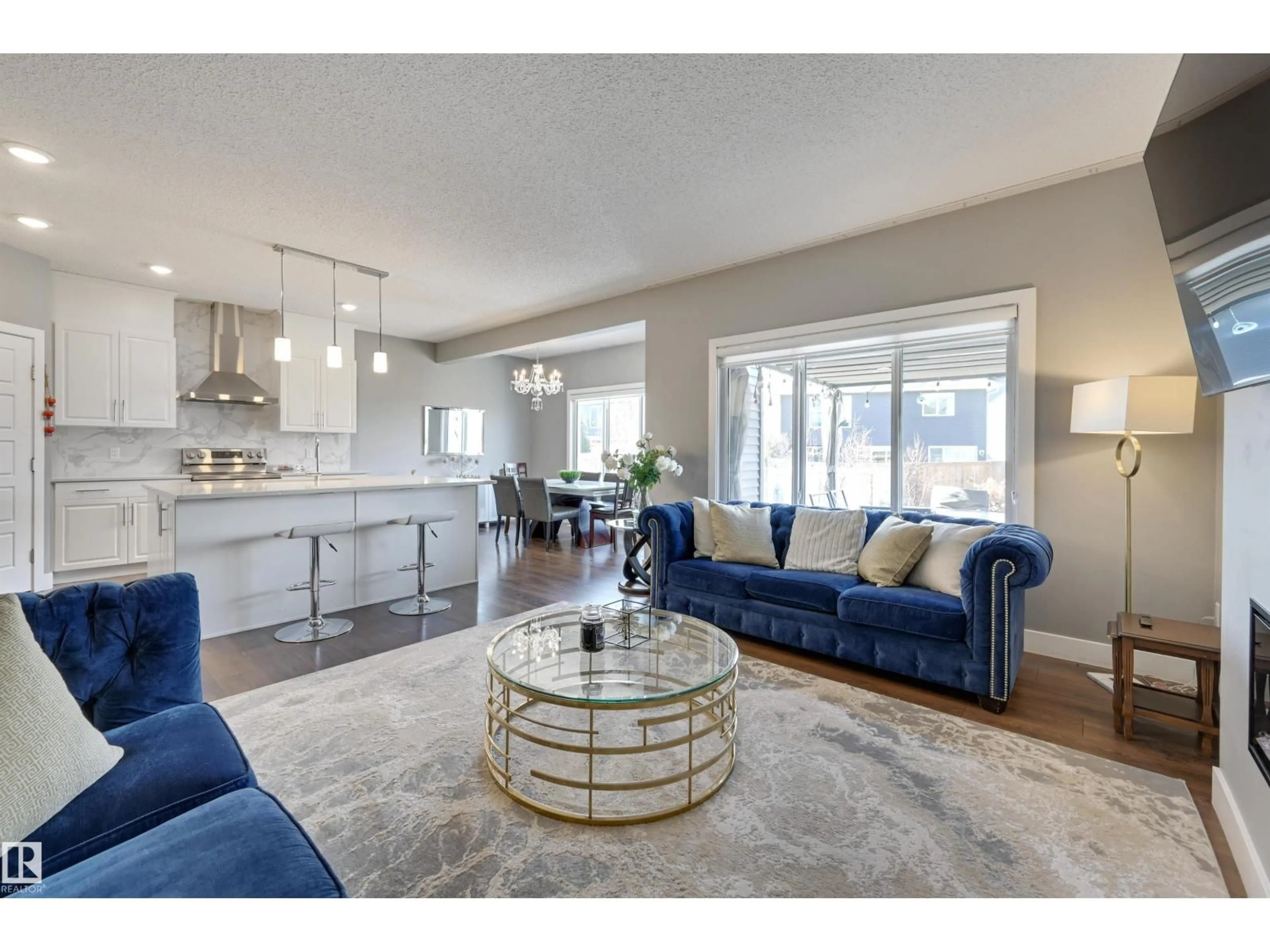 Living room with furniture, unknown for SW - 3625 KESWICK BV, Edmonton Alberta T6W3S5