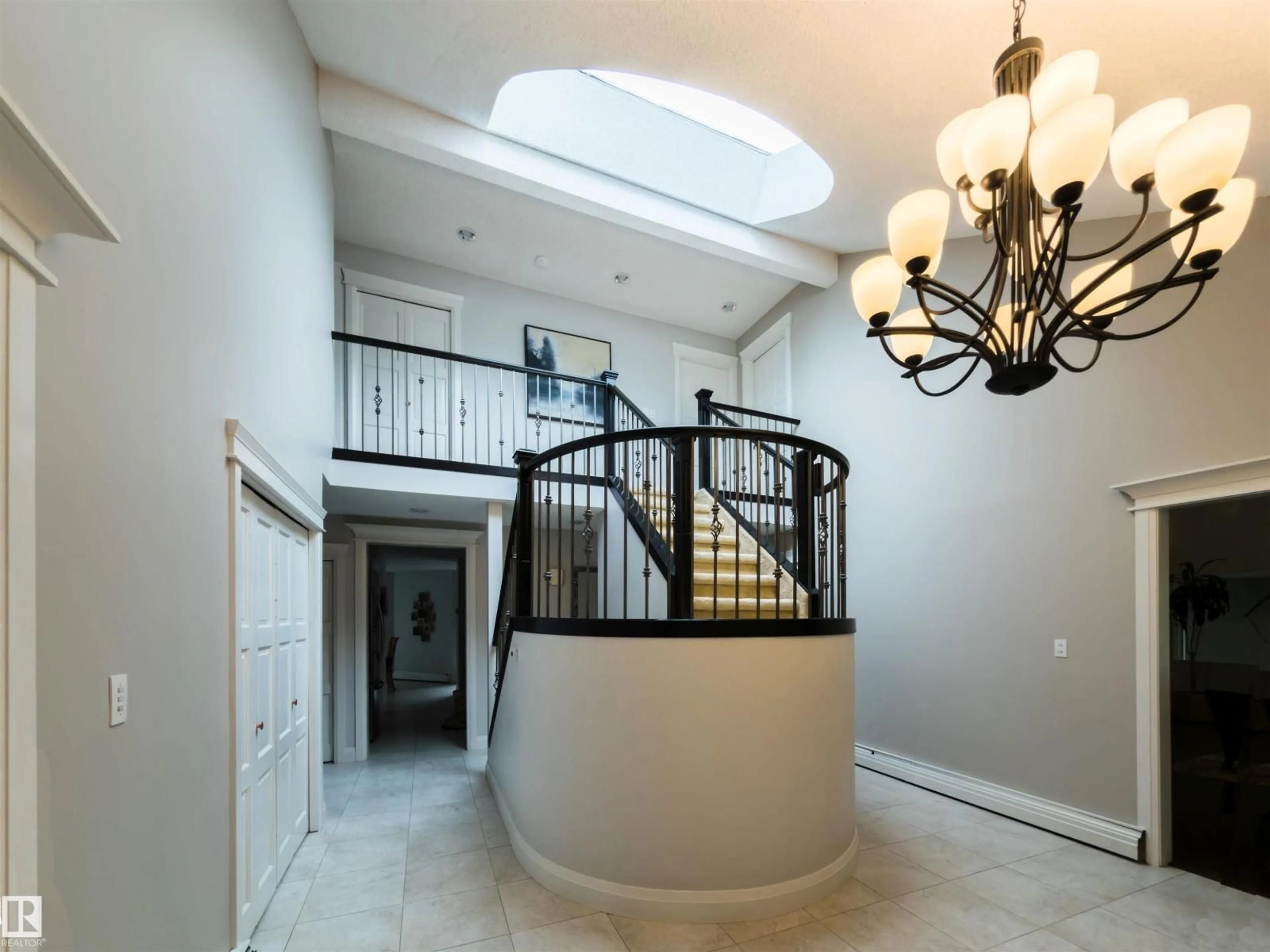 Indoor foyer for 52319 - 85 RGE ROAD 231, Rural Strathcona County Alberta T8B1A8