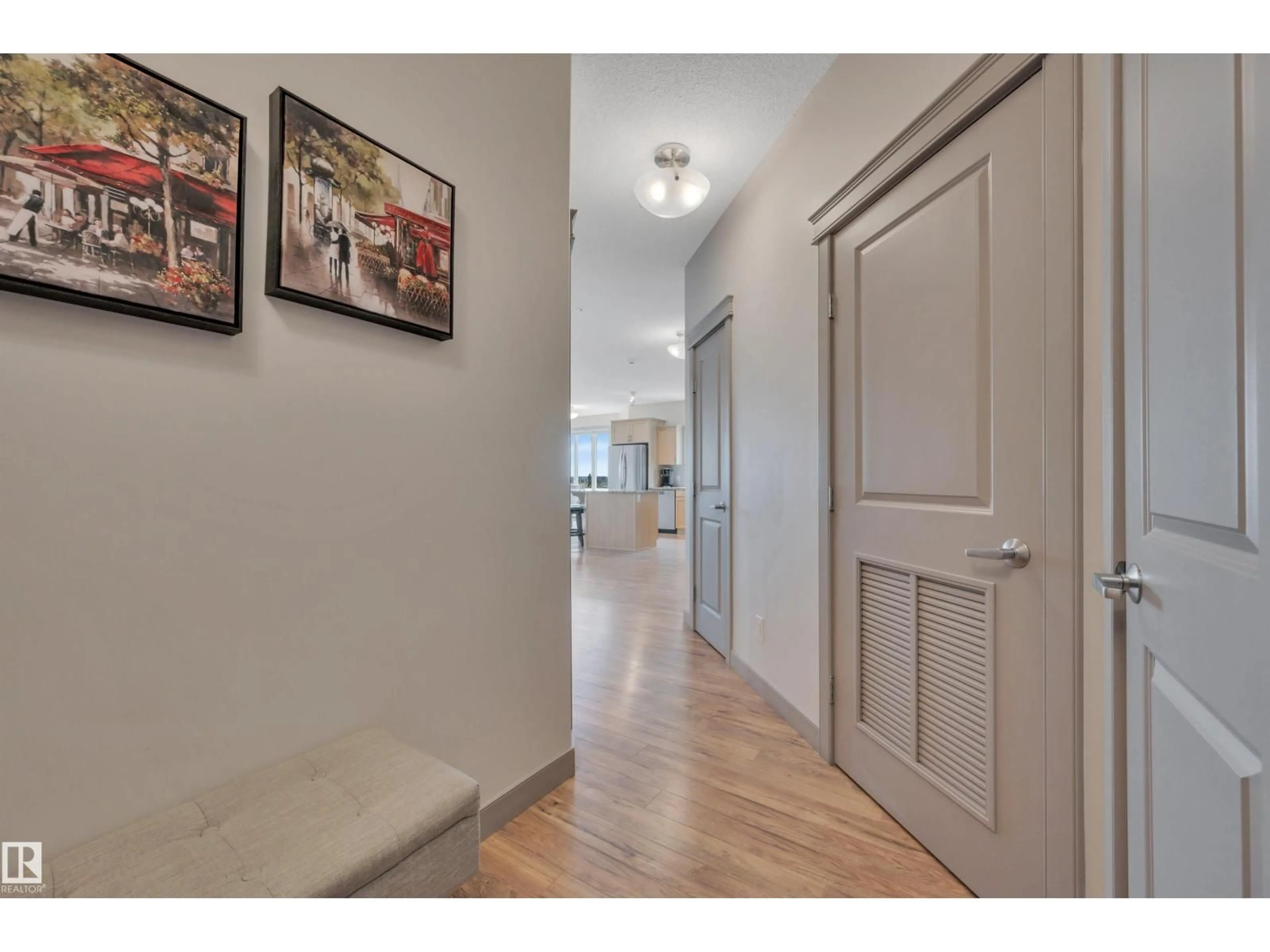 Indoor entryway for #402 - 4075 CLOVER BAR RD, Sherwood Park Alberta T8H0R6