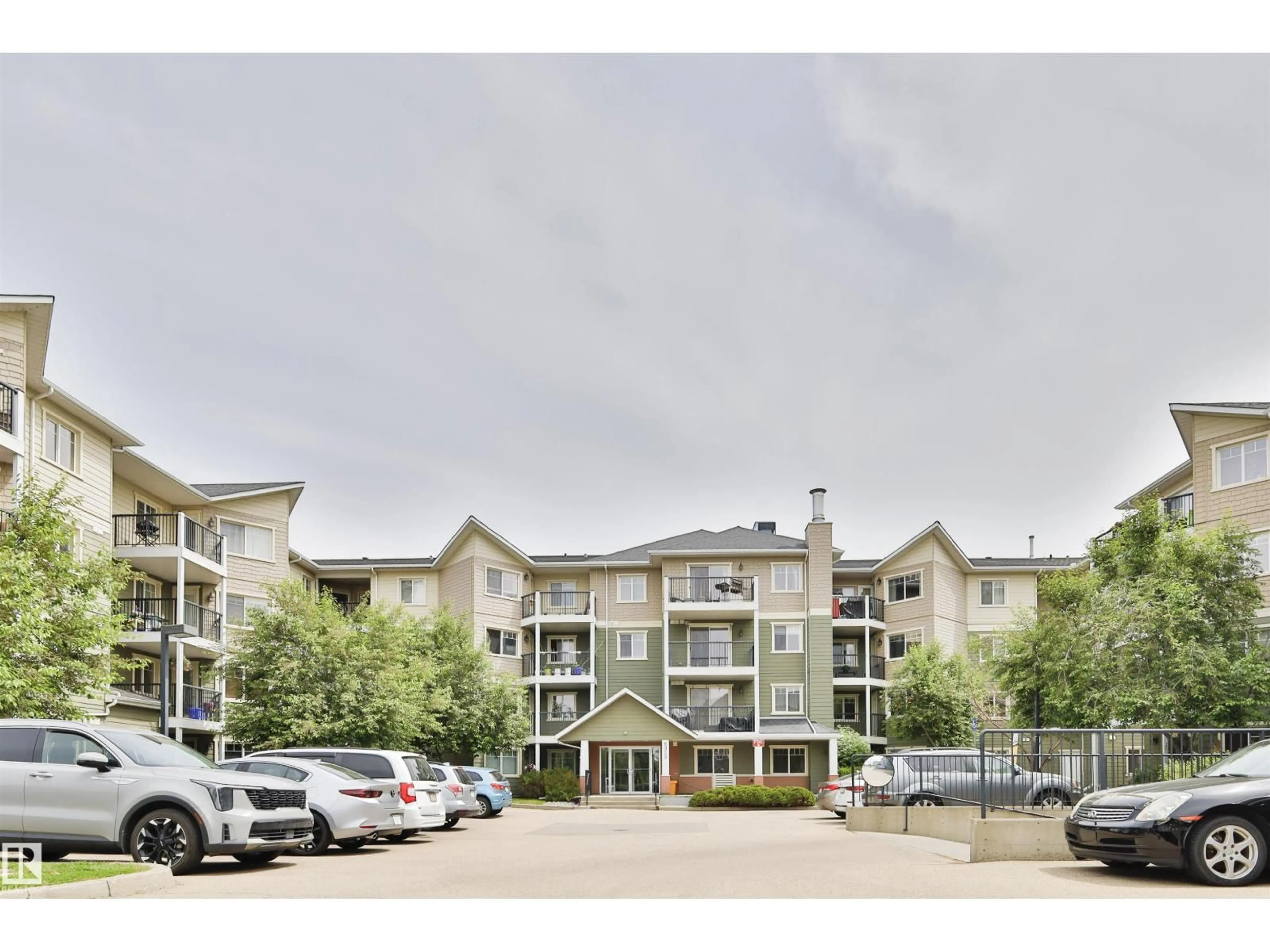 Unknown for #216 - 6925 199 ST, Edmonton Alberta T5T3X8