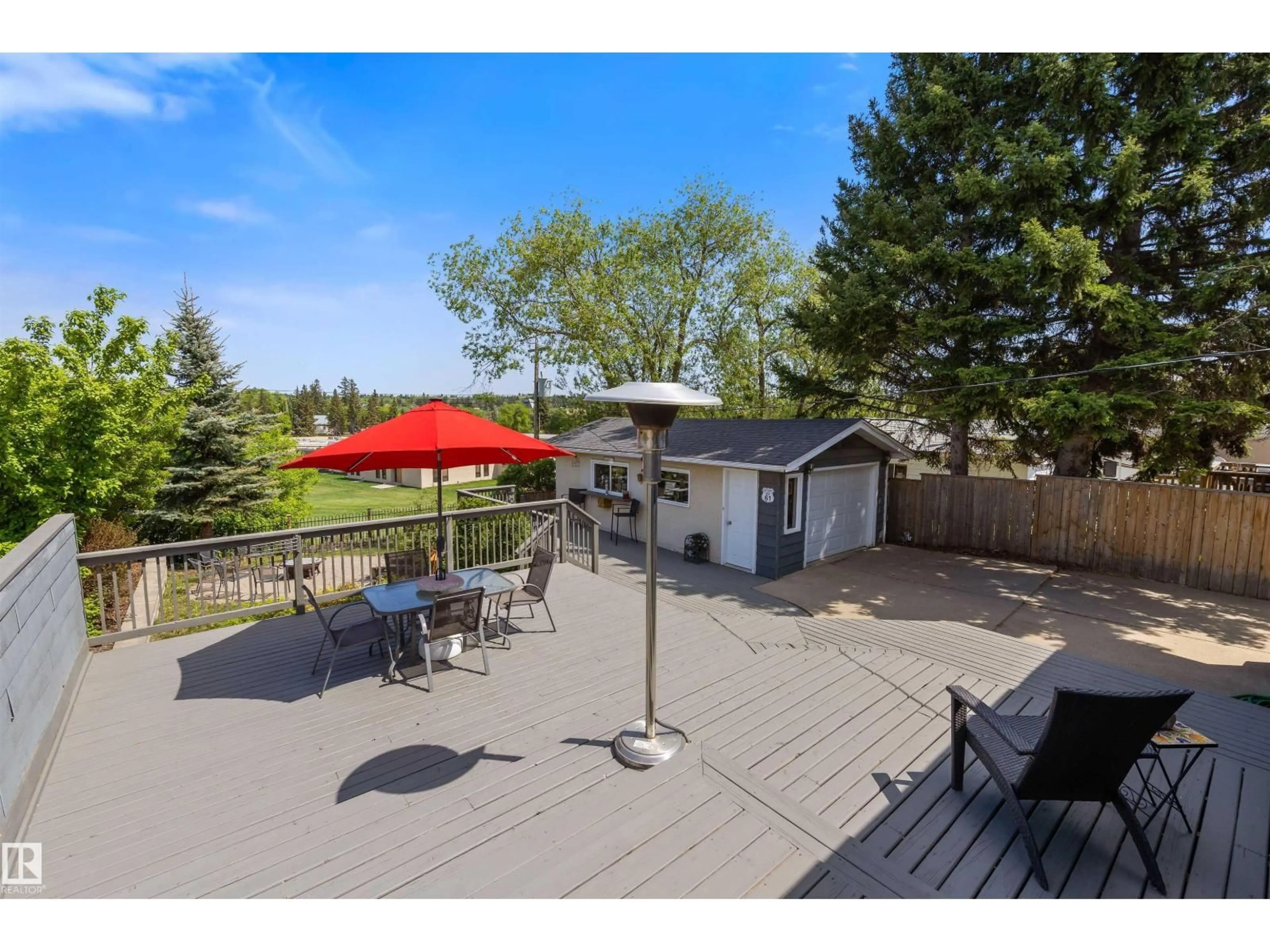 Patio, unknown for 25 MOUNT ROYAL DR, St. Albert Alberta T8N1J3