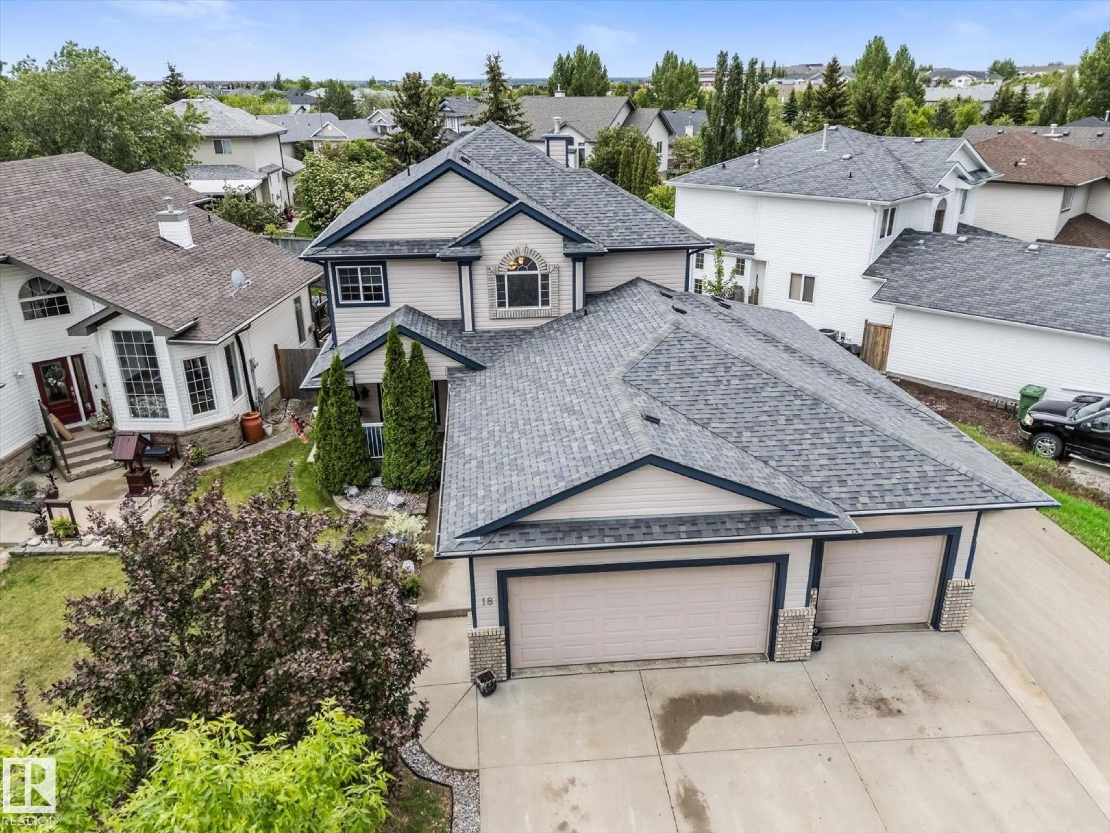 A pic from outside/outdoor area/front of a property/back of a property/a pic from drone, street for 18 WOODBEND WY, Fort Saskatchewan Alberta T8L4L8