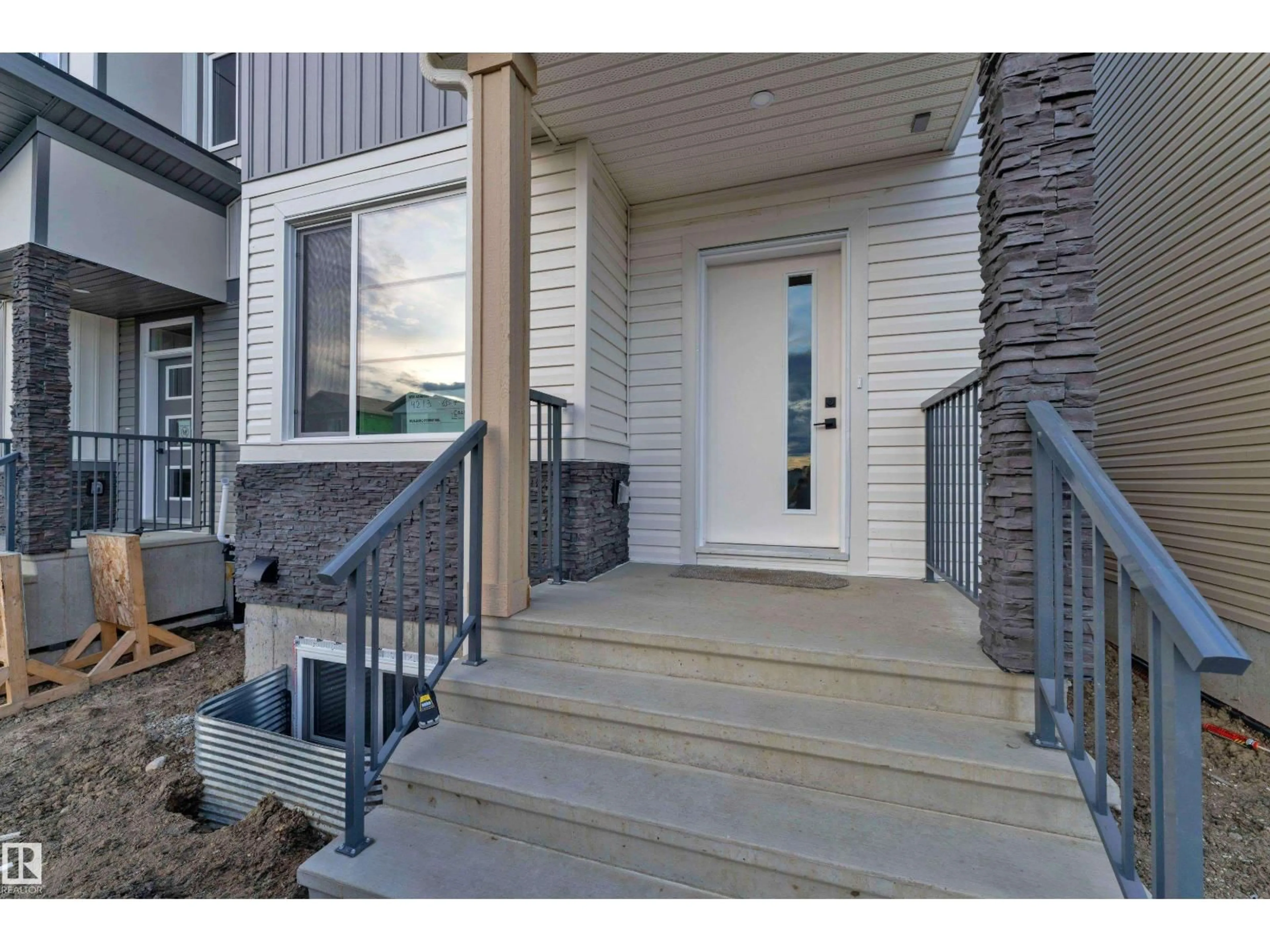 Indoor entryway for 4213 63 ST, Beaumont Alberta T4X3E9