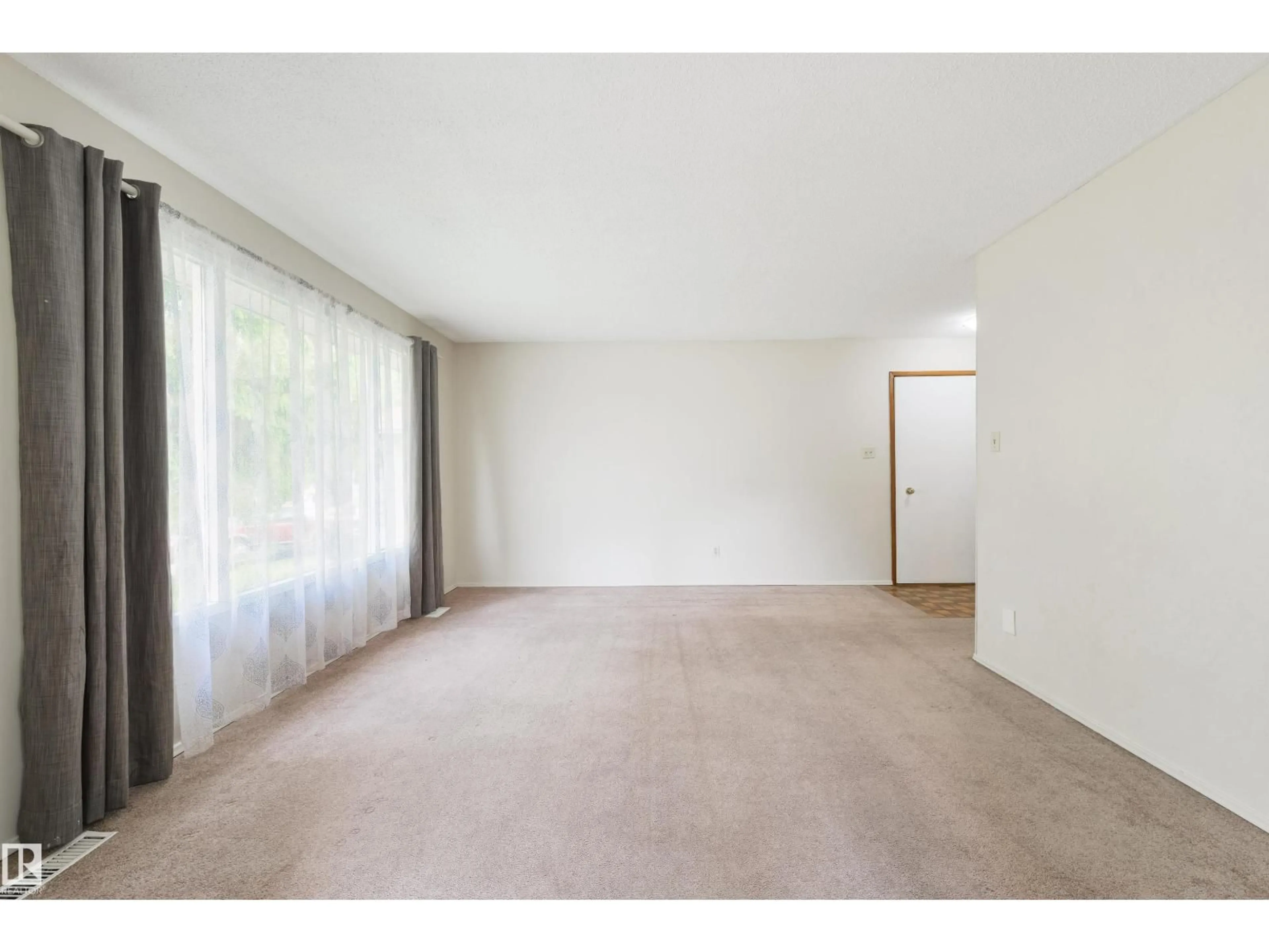 A pic of a room for 15 WEST TERRACE PL, Spruce Grove Alberta T7X1T7